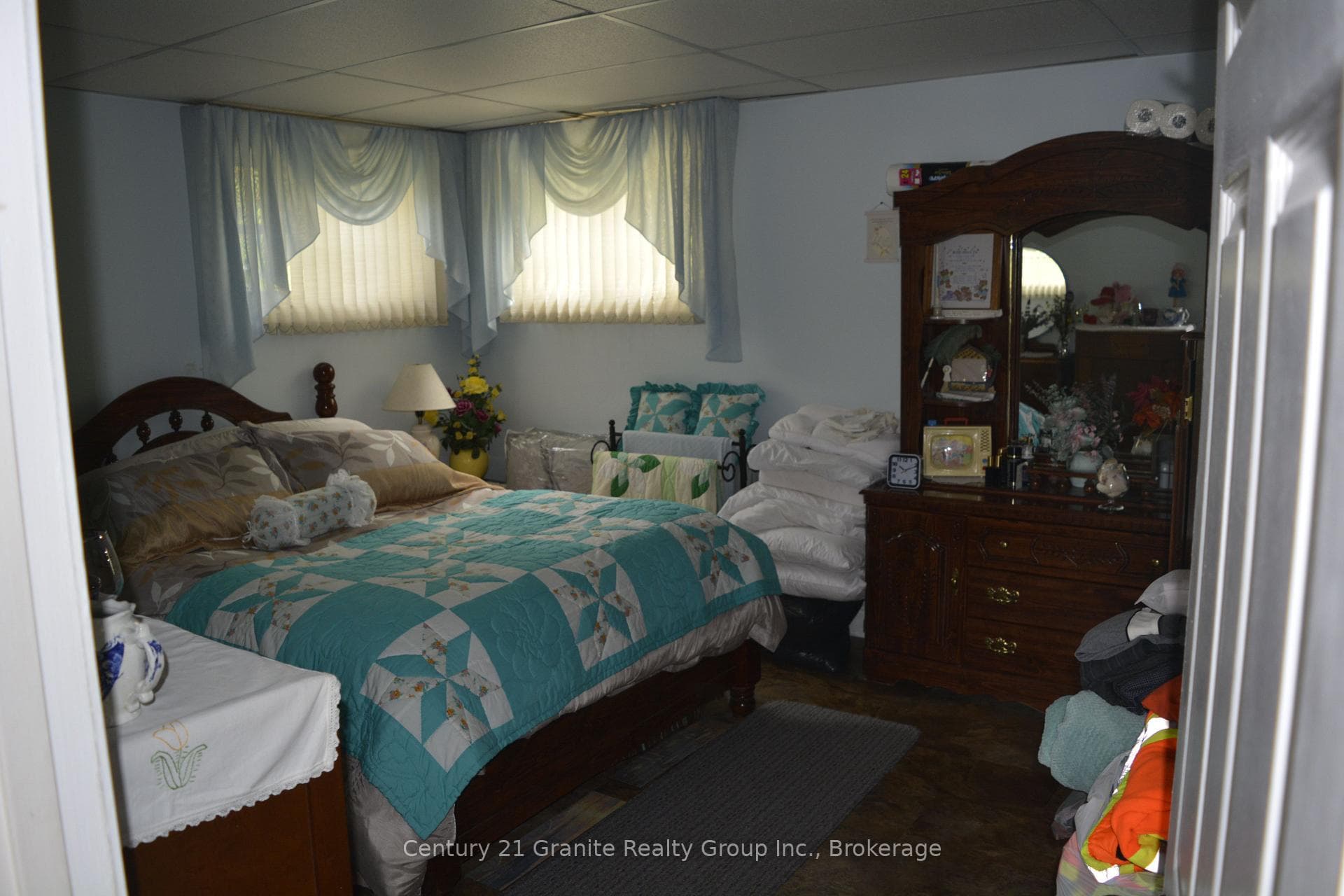 230 RIVER BEND Drive photo 7