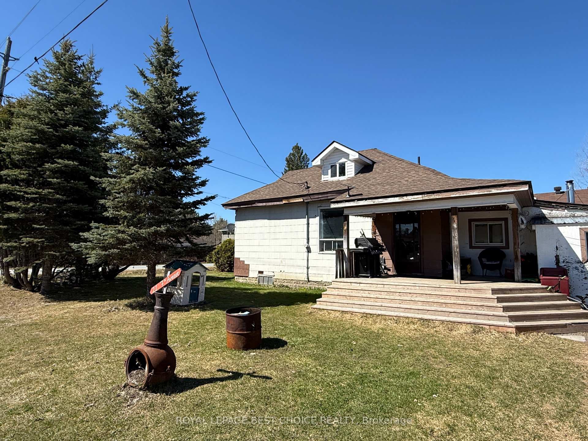 21 7th Avenue photo 1