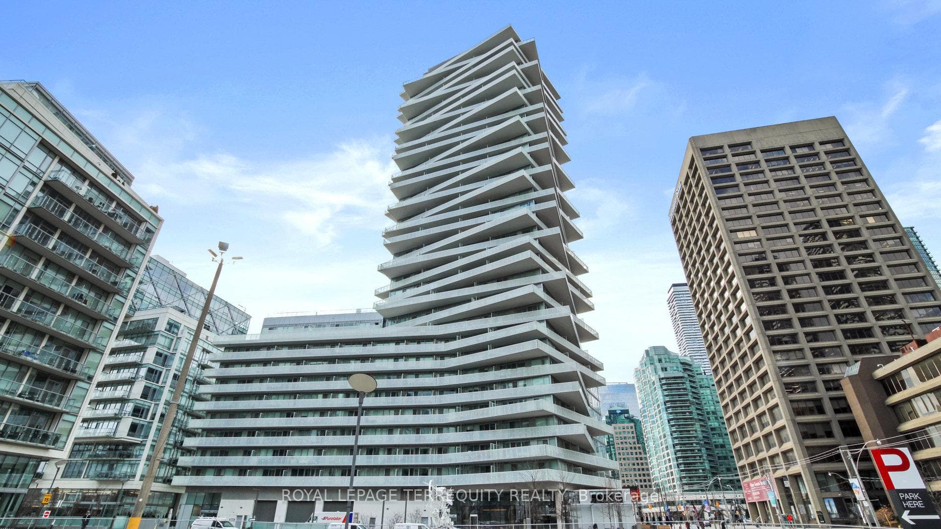 15 Queens Quay Unit 320 photo 1