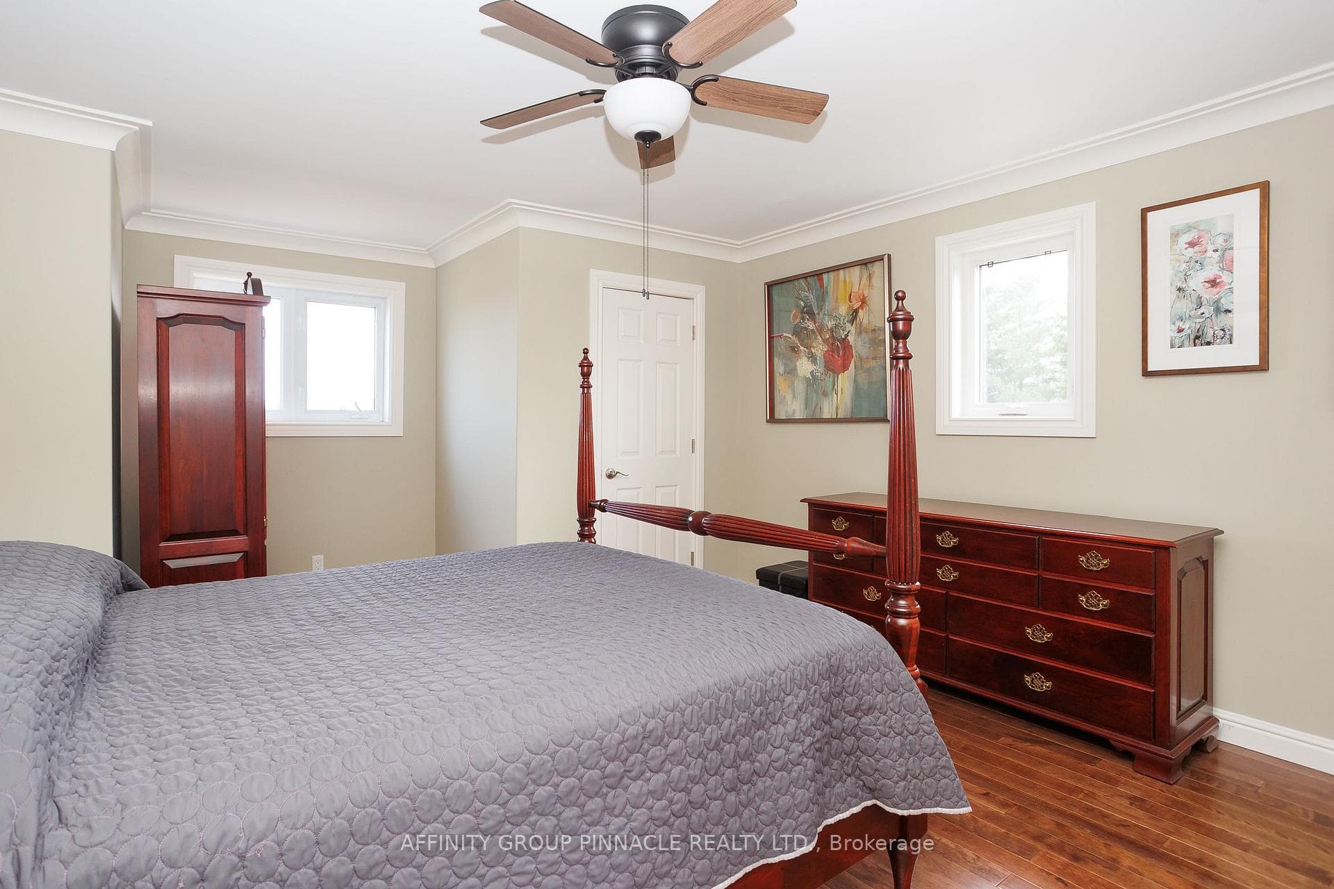 730 The Glen Road photo 25
