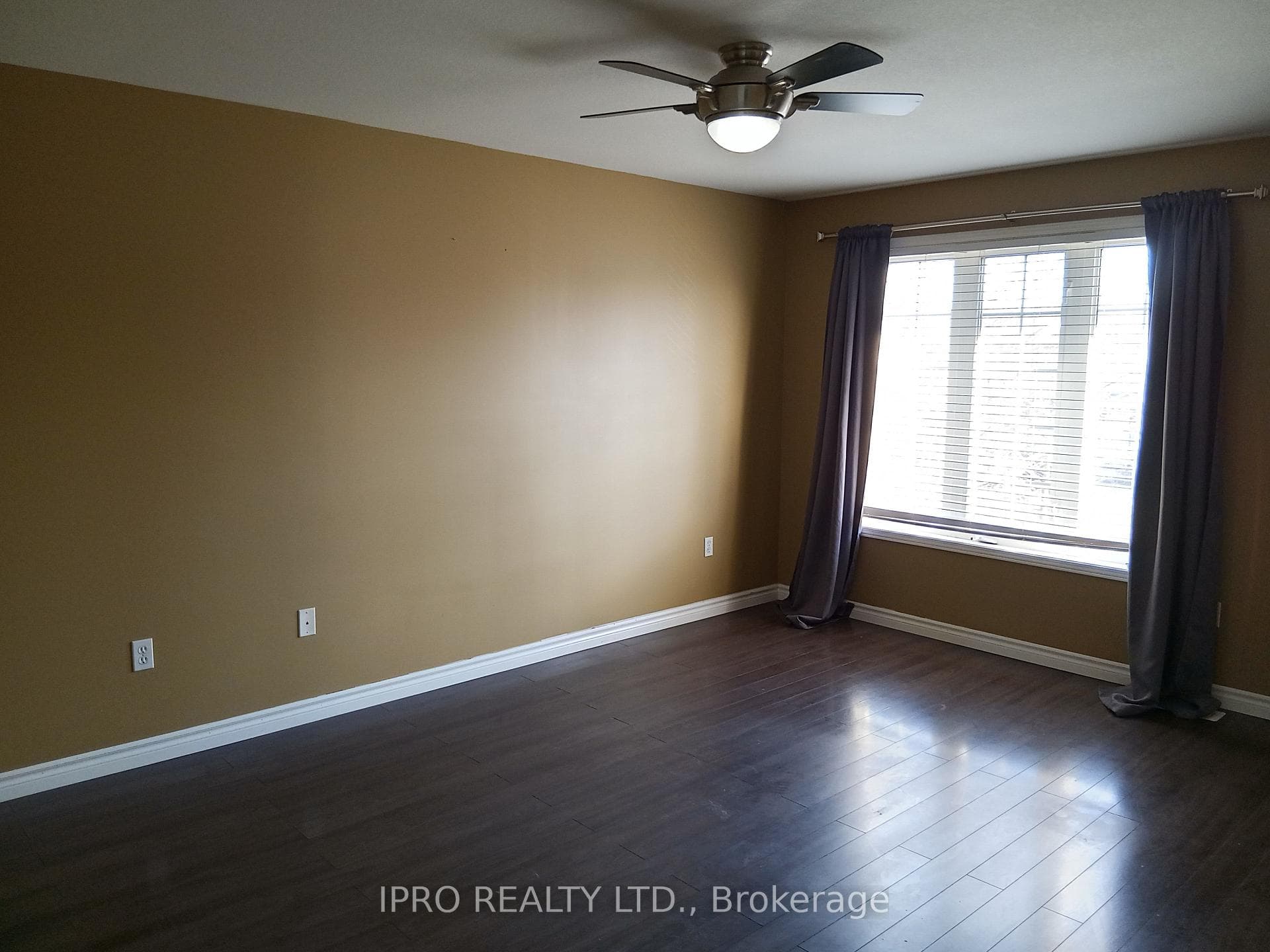 14 Archer Way photo 10