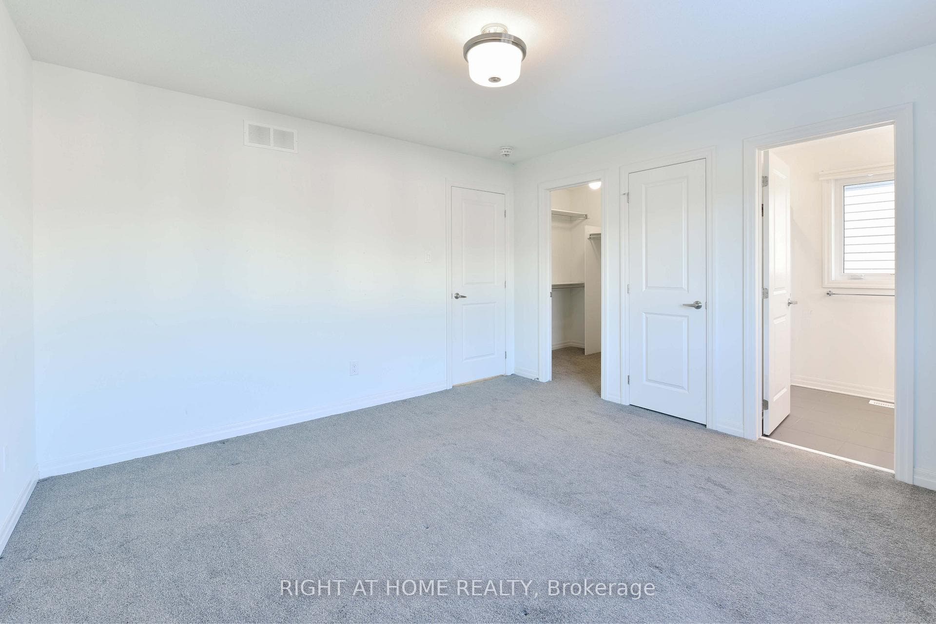 536 Rioja Street photo 16