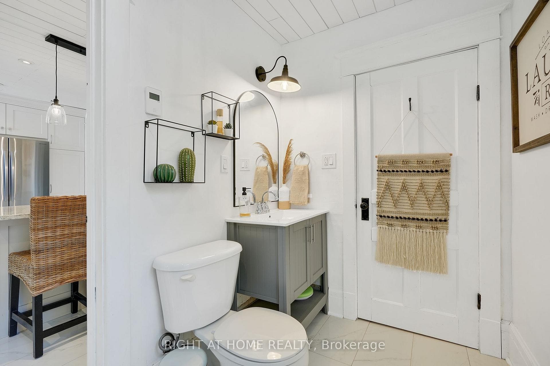 123 John Street photo 12