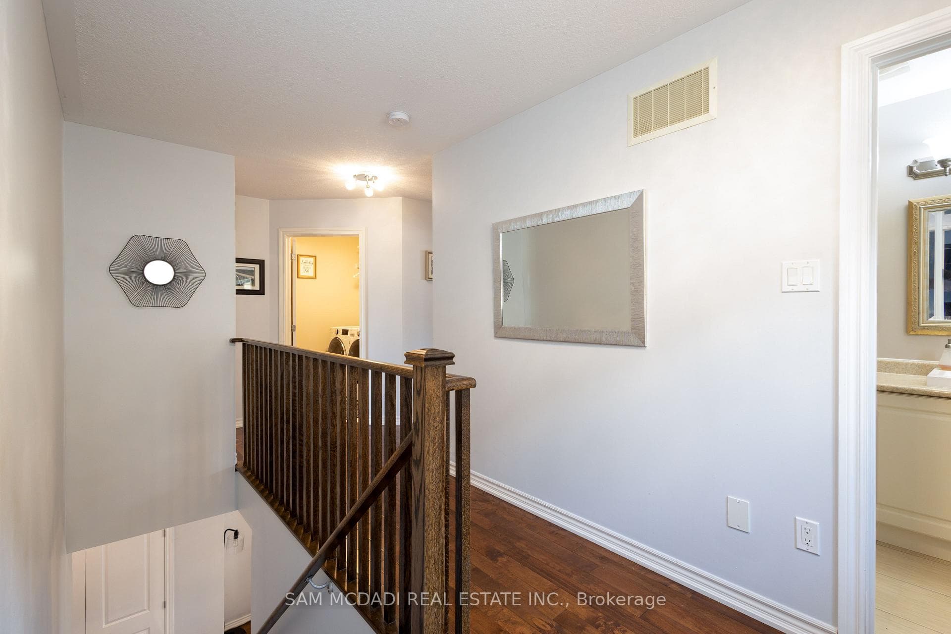 105 Anderson Road photo 15
