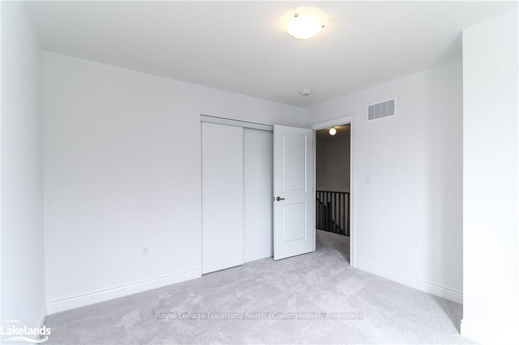 5 AMBER Drive photo 32
