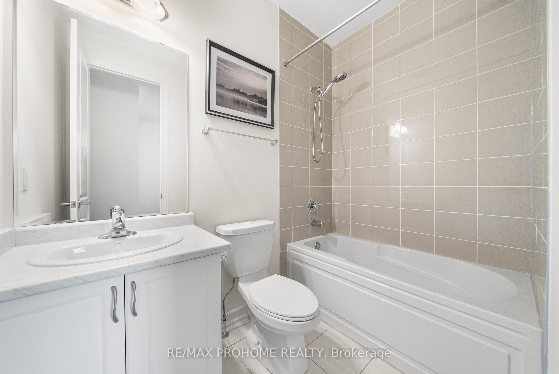 1 Frederick Roman Avenue photo 38