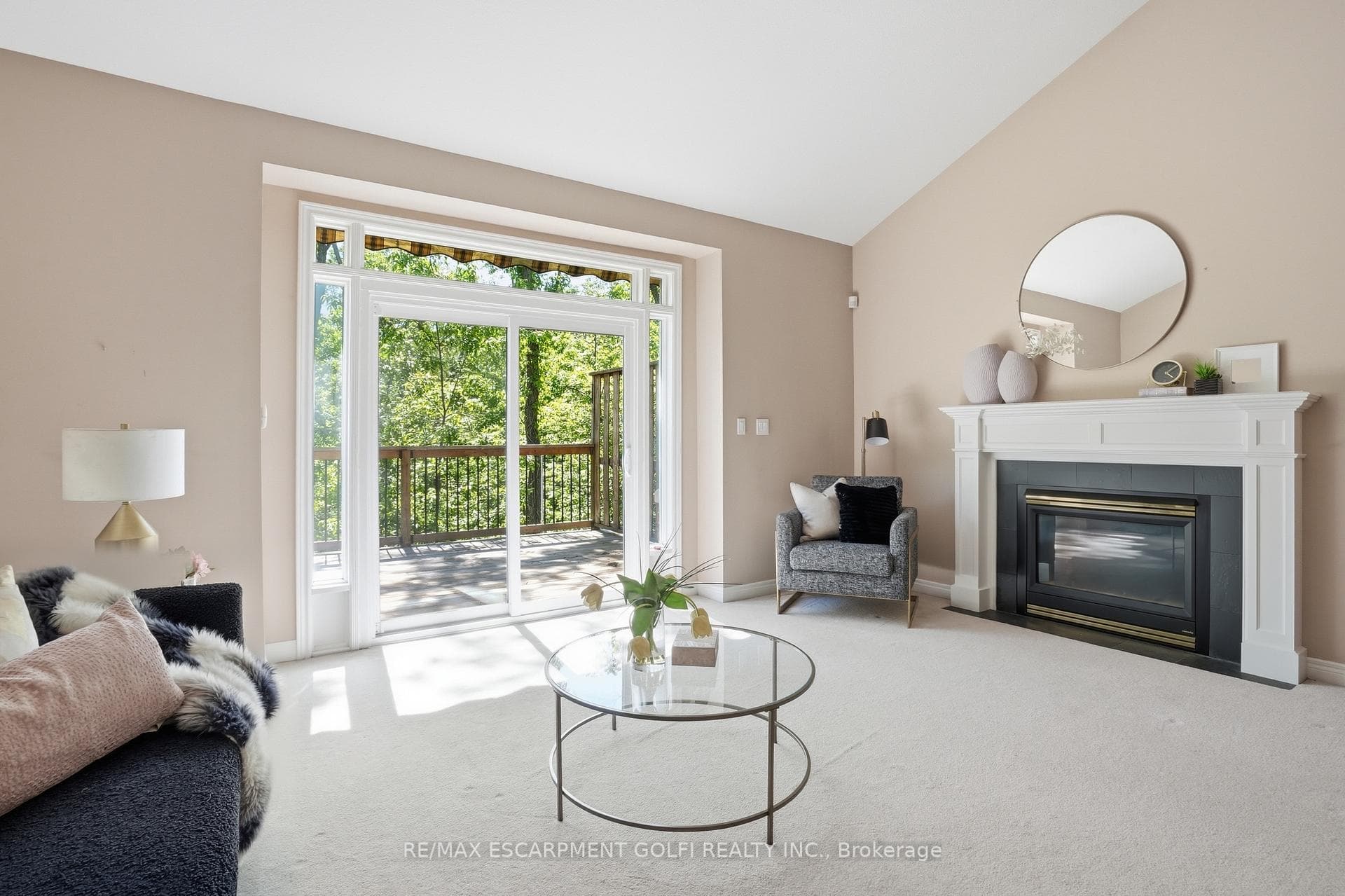 58 Glendale Avenue Unit 12 photo 12