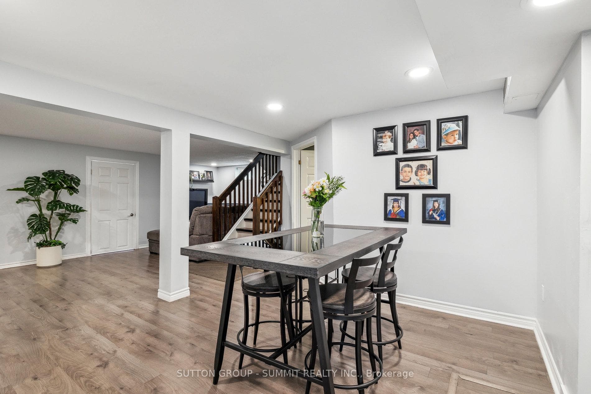 6384 STAMFORD GREEN Drive photo 24