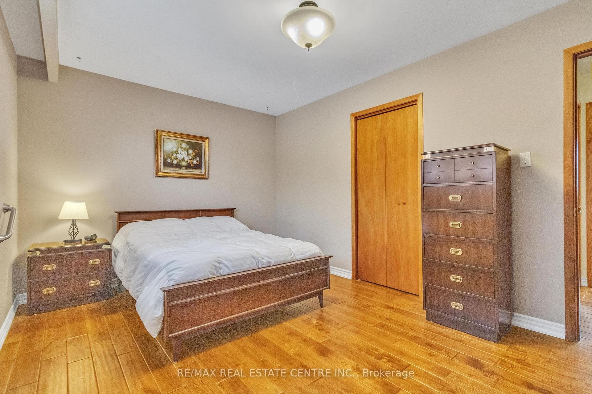 19 Meadowland Gate photo 22