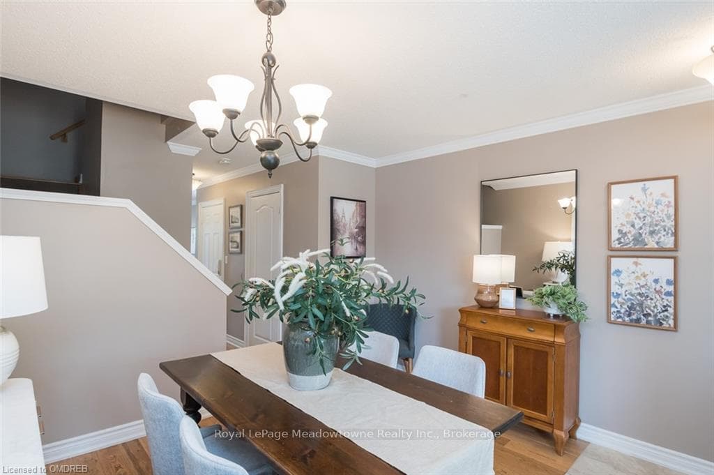 1088 BARCLAY Circle photo 6