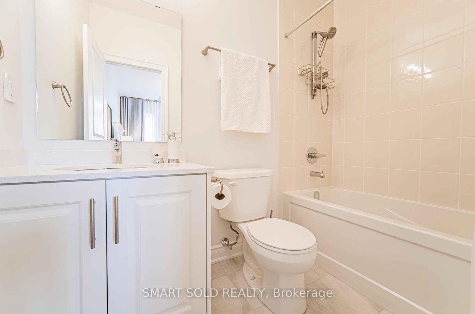 51 Longworth Avenue photo 22