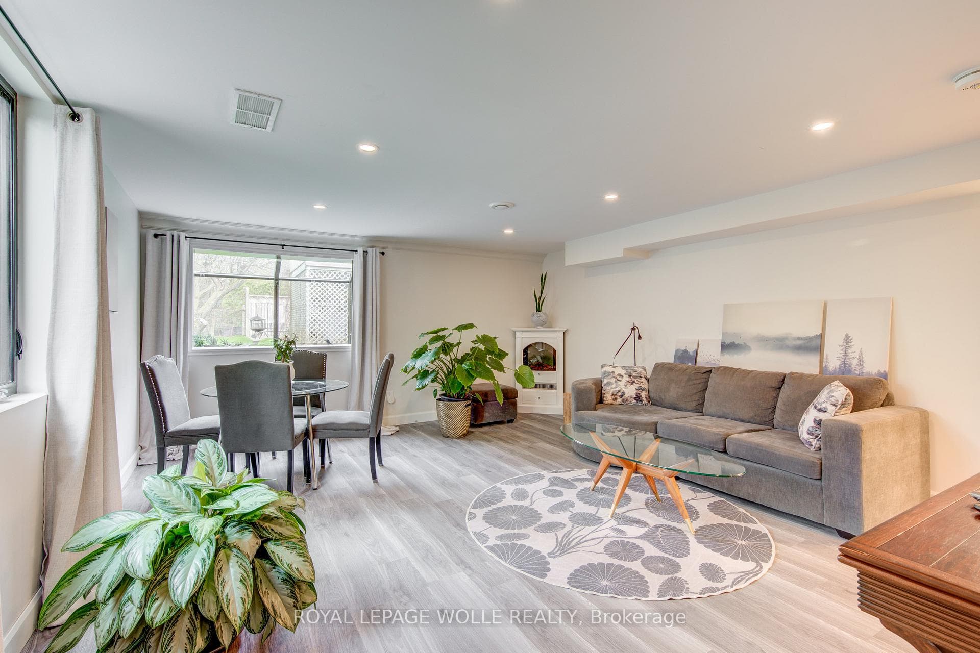 112 Mitchell Street photo 33
