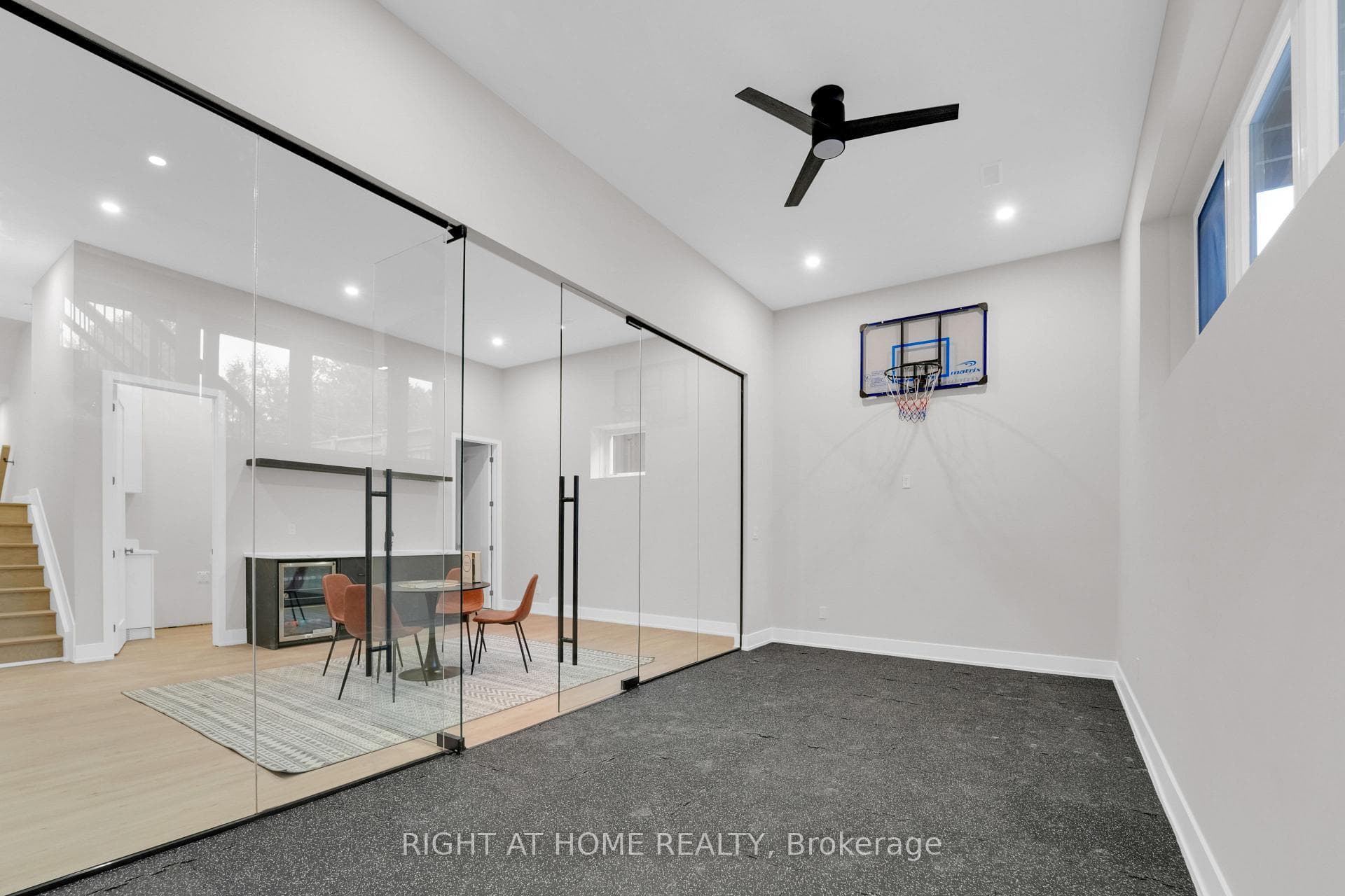 38 Albright Avenue photo 27