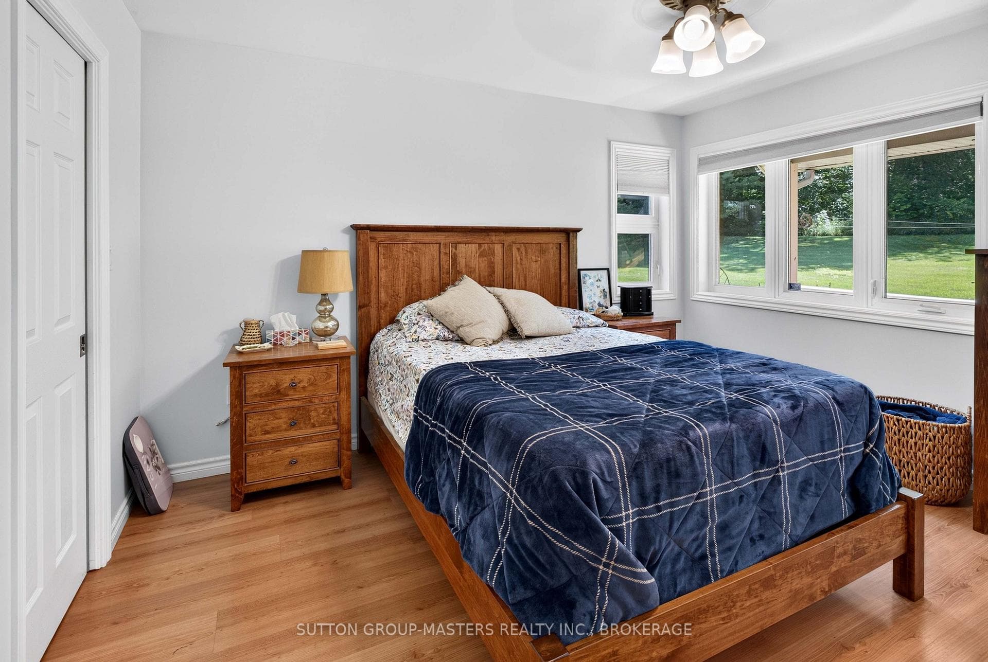 710 Maple Road photo 14