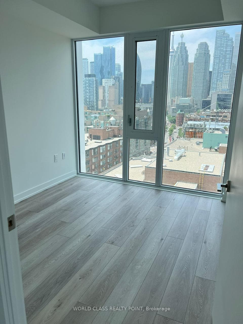 158 Front Street Unit 1405 photo 13