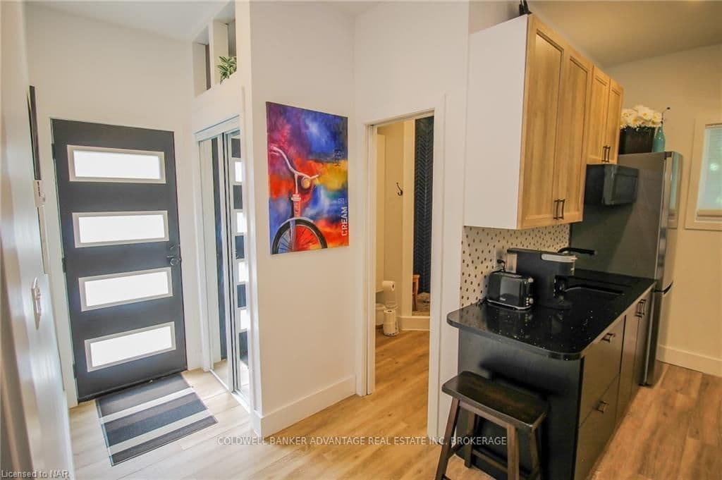 1814 CREAM STREET Street photo 29