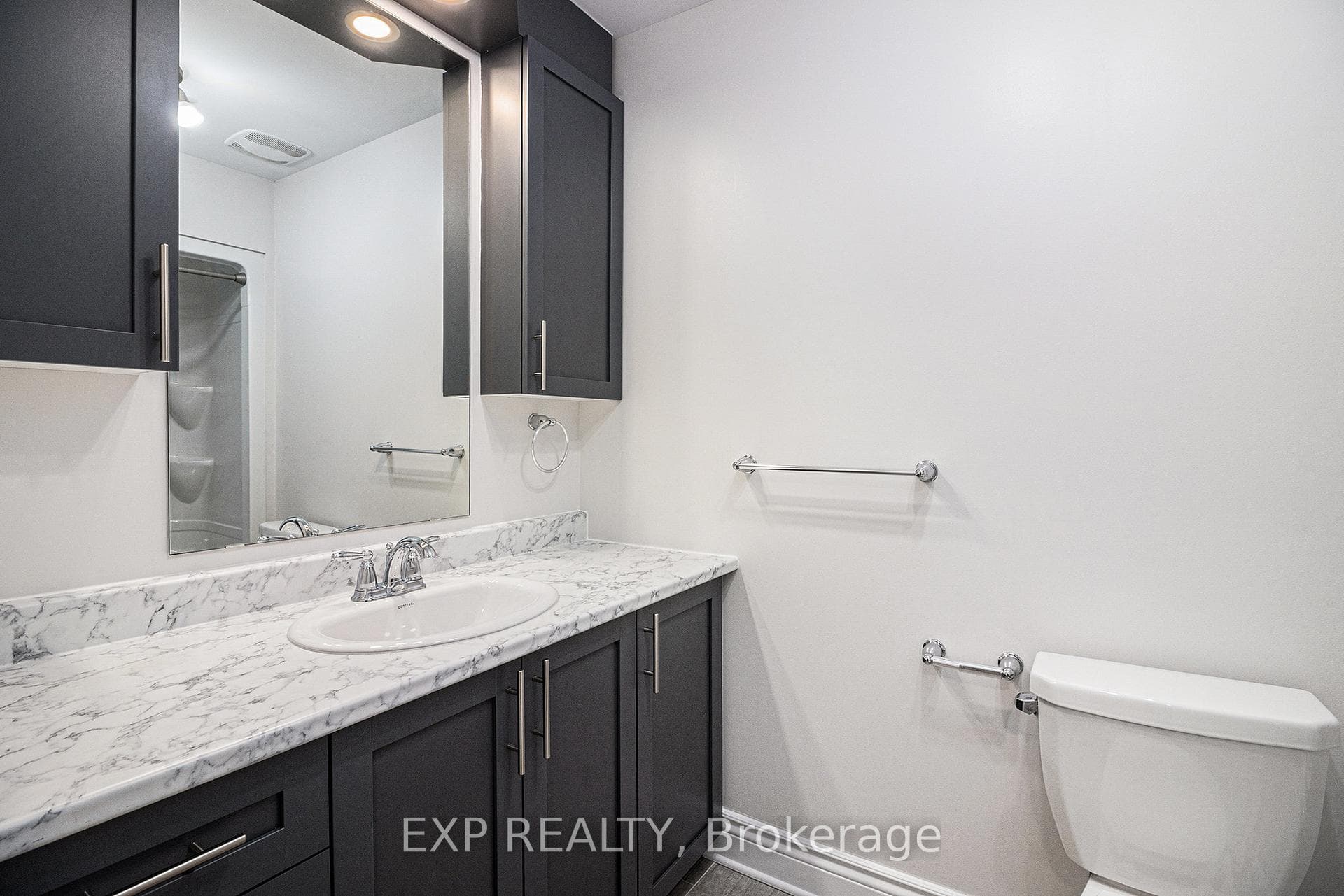 75 Gilberte Street photo 23