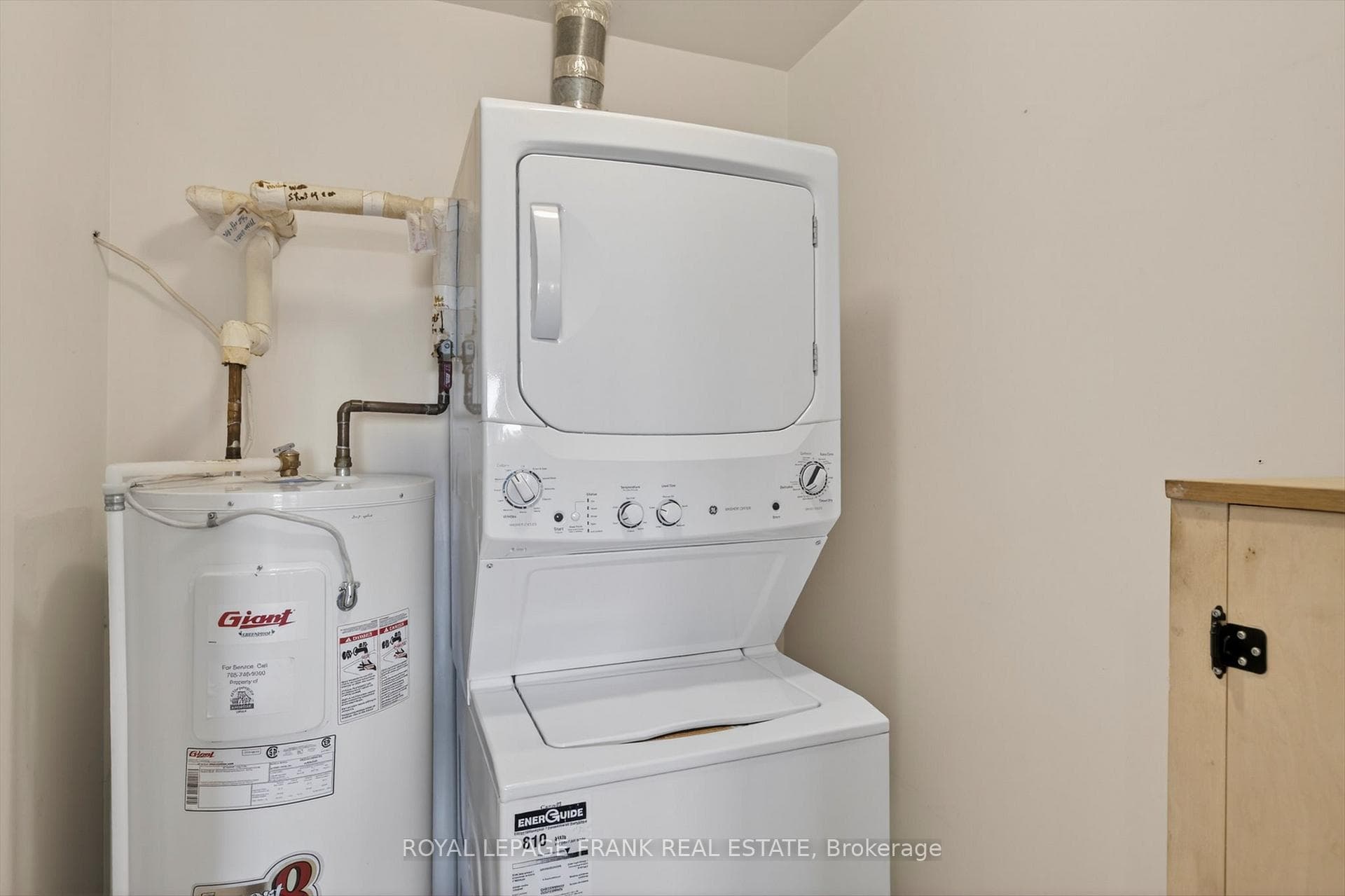 1099 Clonsilla Avenue Unit Bldg C #310 photo 25