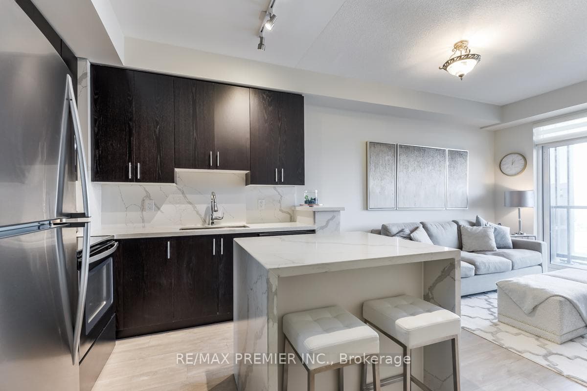 3600 Highway 7 Road Unit 803 photo 3
