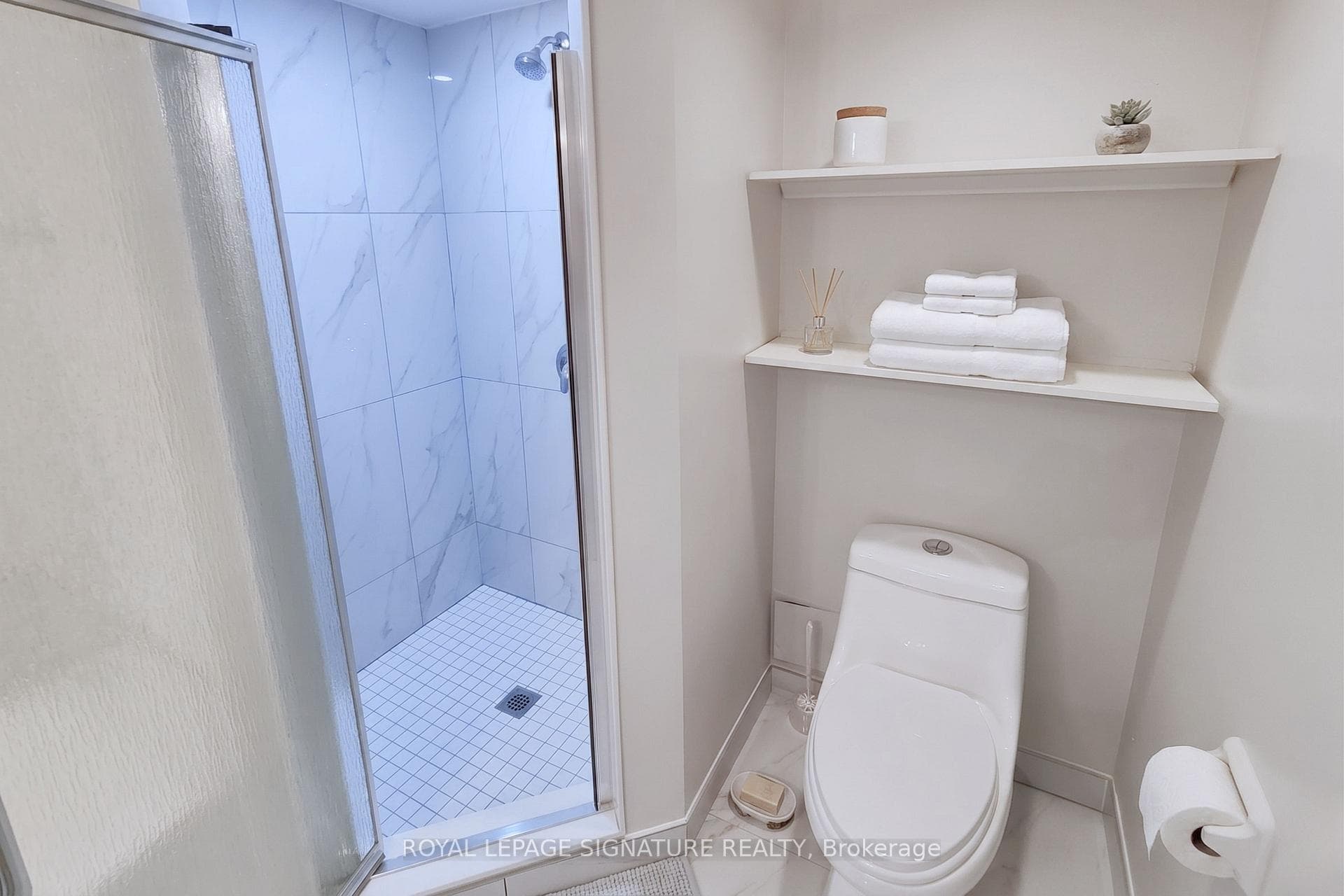1300 Islington Avenue Unit 507 photo 6