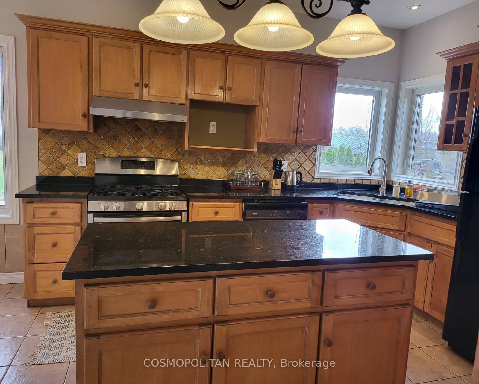 195 Woolverton Road photo 15