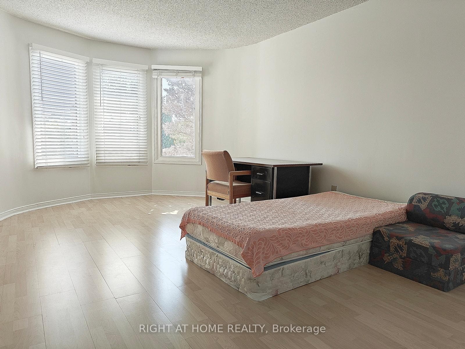 116 Cooperage Crescent photo 23