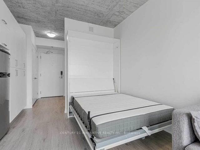 1900 Simcoe Street Unit 332 photo 10