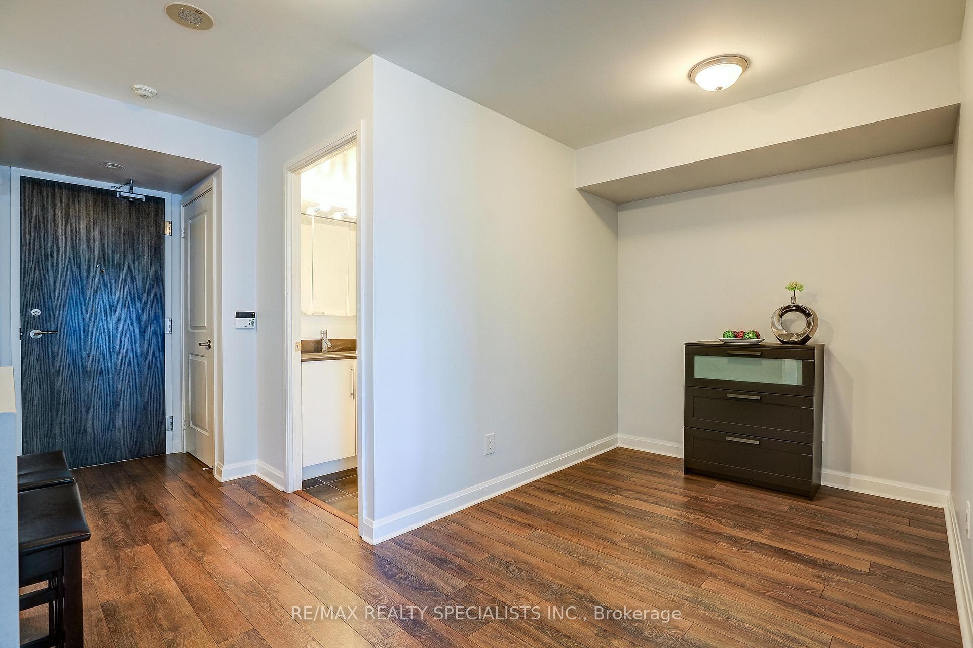 1 Michael Power Place Unit 1512 photo 9