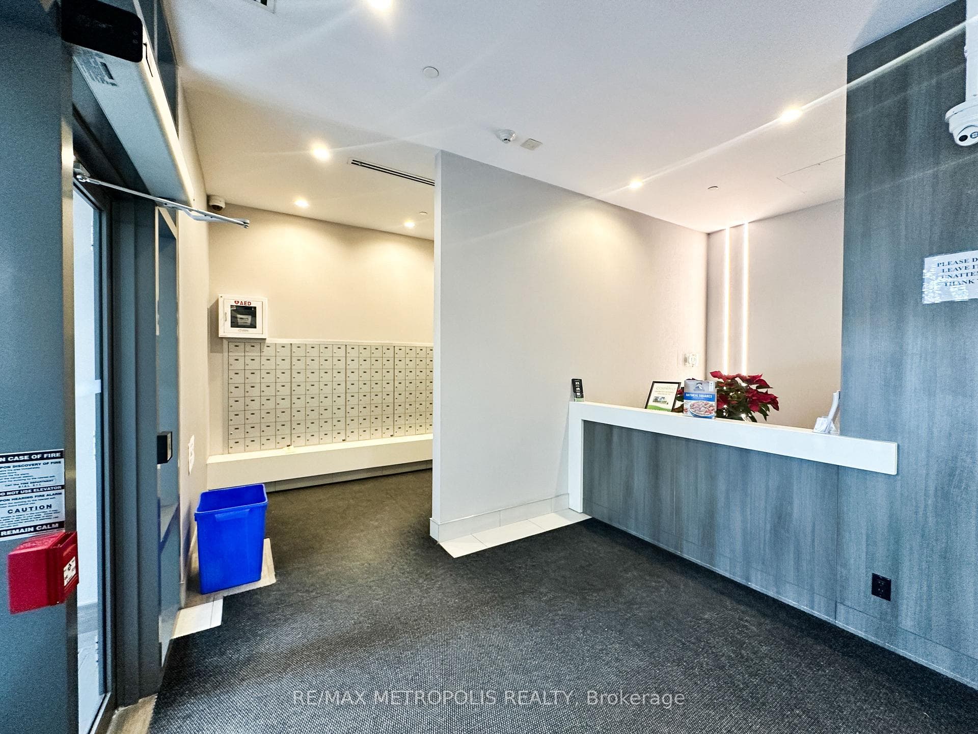 1346 Danforth Road Unit 913 photo 3