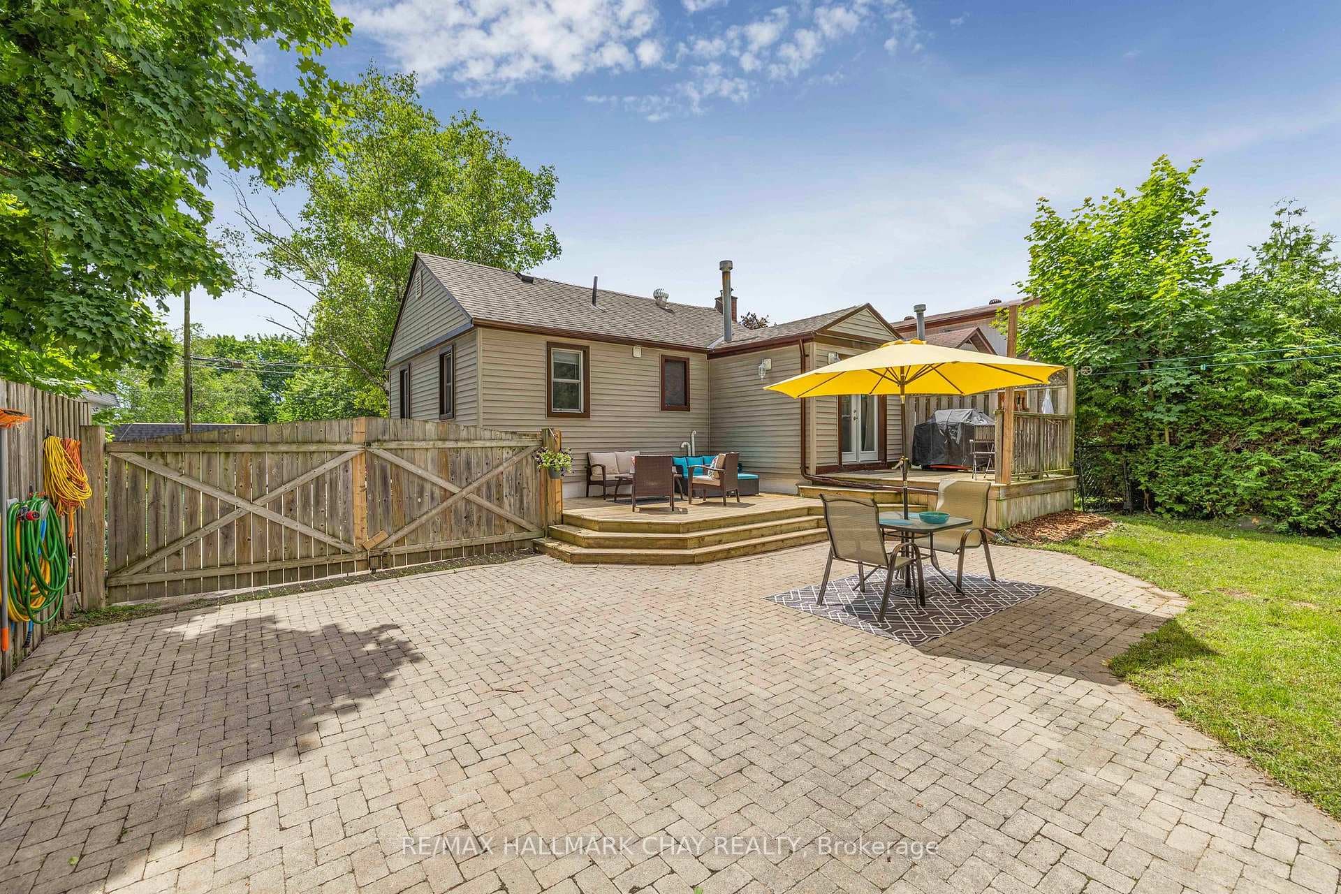 6 George Street in Orillia