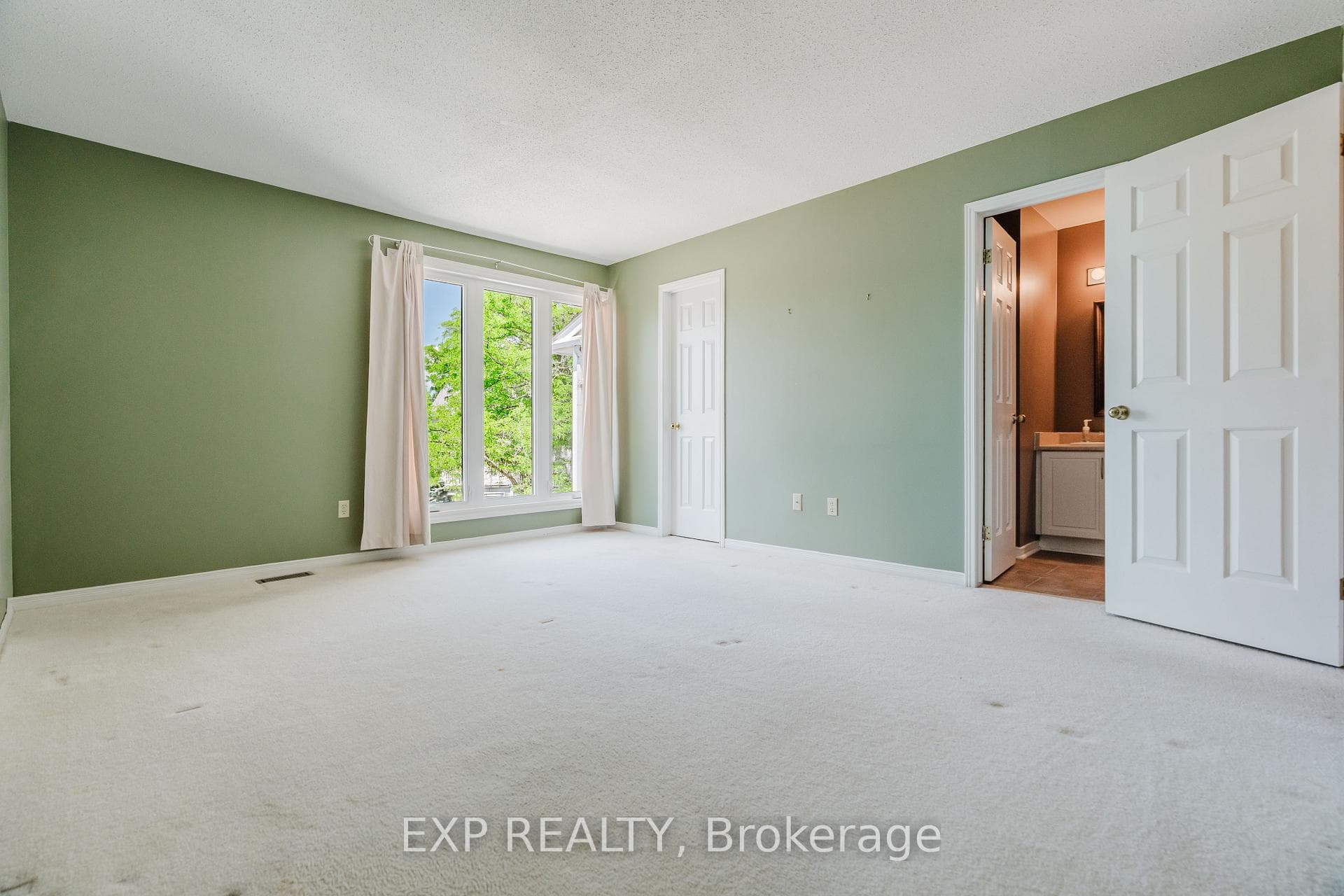 6 Forsyth Lane Unit 29 photo 18