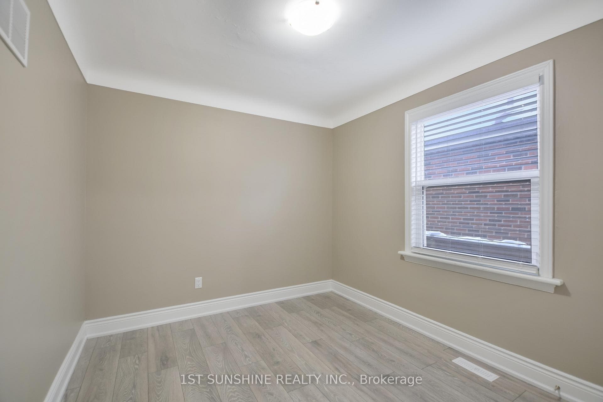 1338 Monterey Avenue Unit Upper photo 10