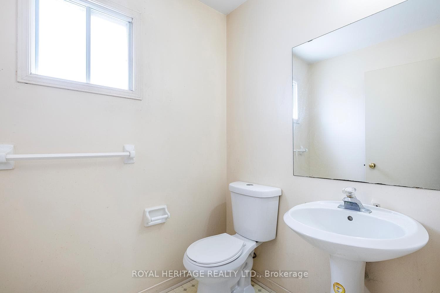 1820 Bainbridge Drive photo 15