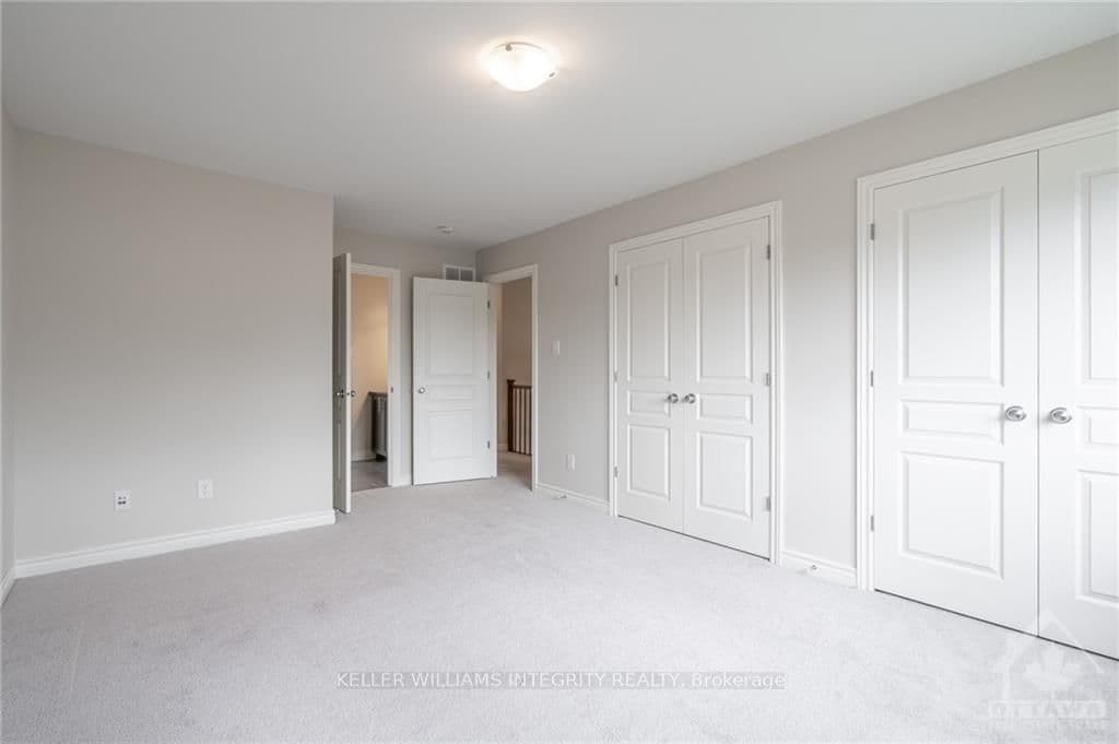 1100 BECKETT Crescent photo 26