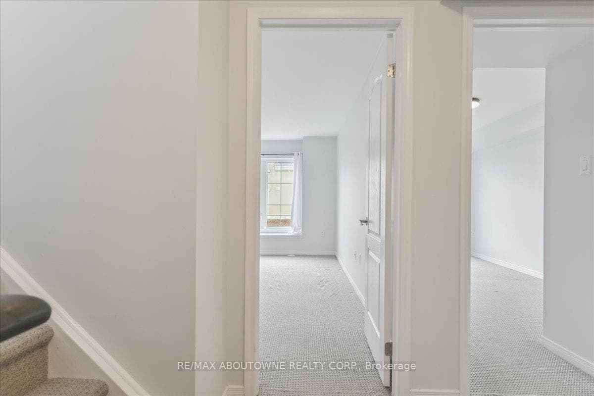 2441 Greenwich Road Unit 121 photo 27