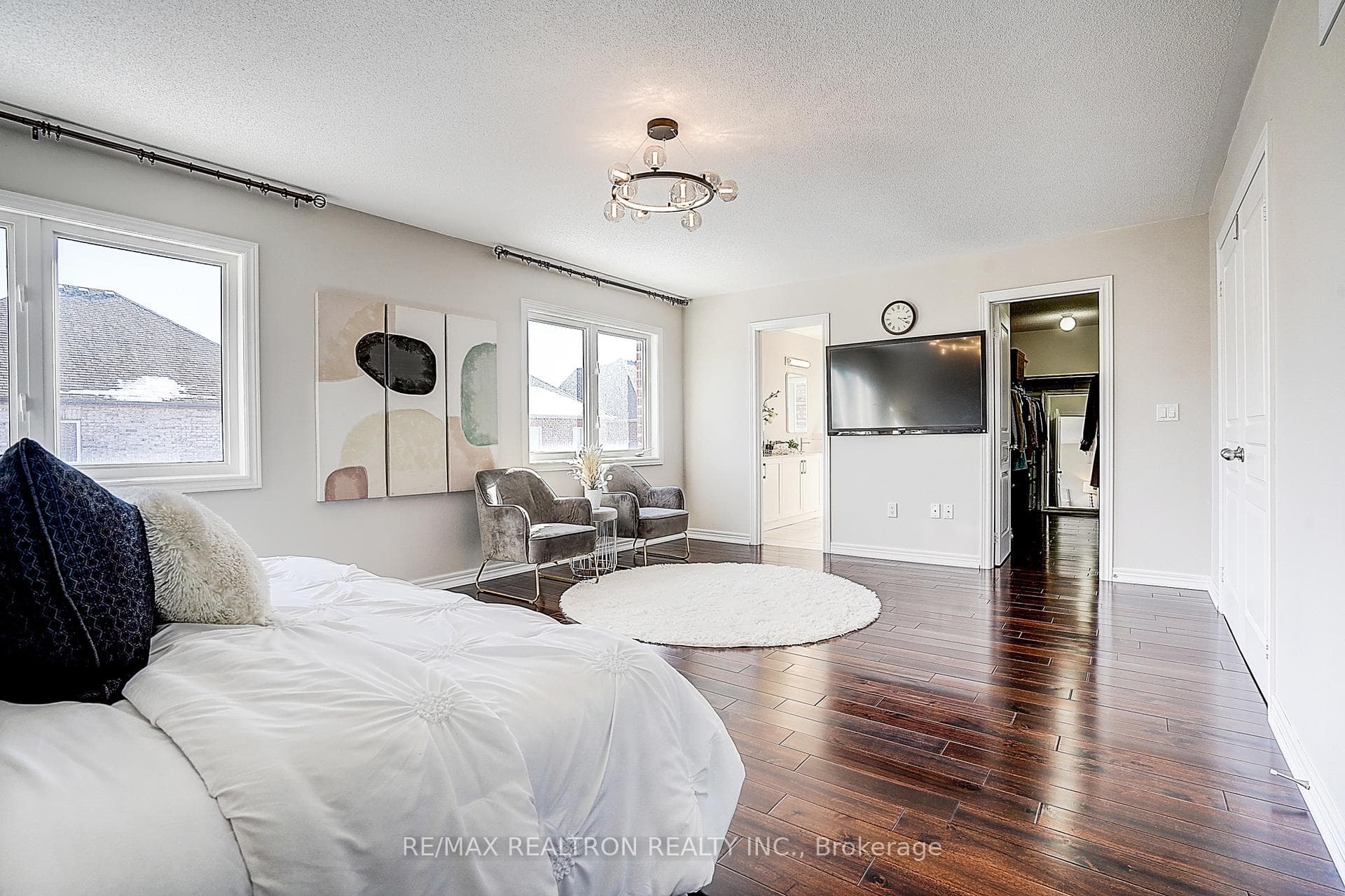 98 Thornhill Ravines Crescent photo 29