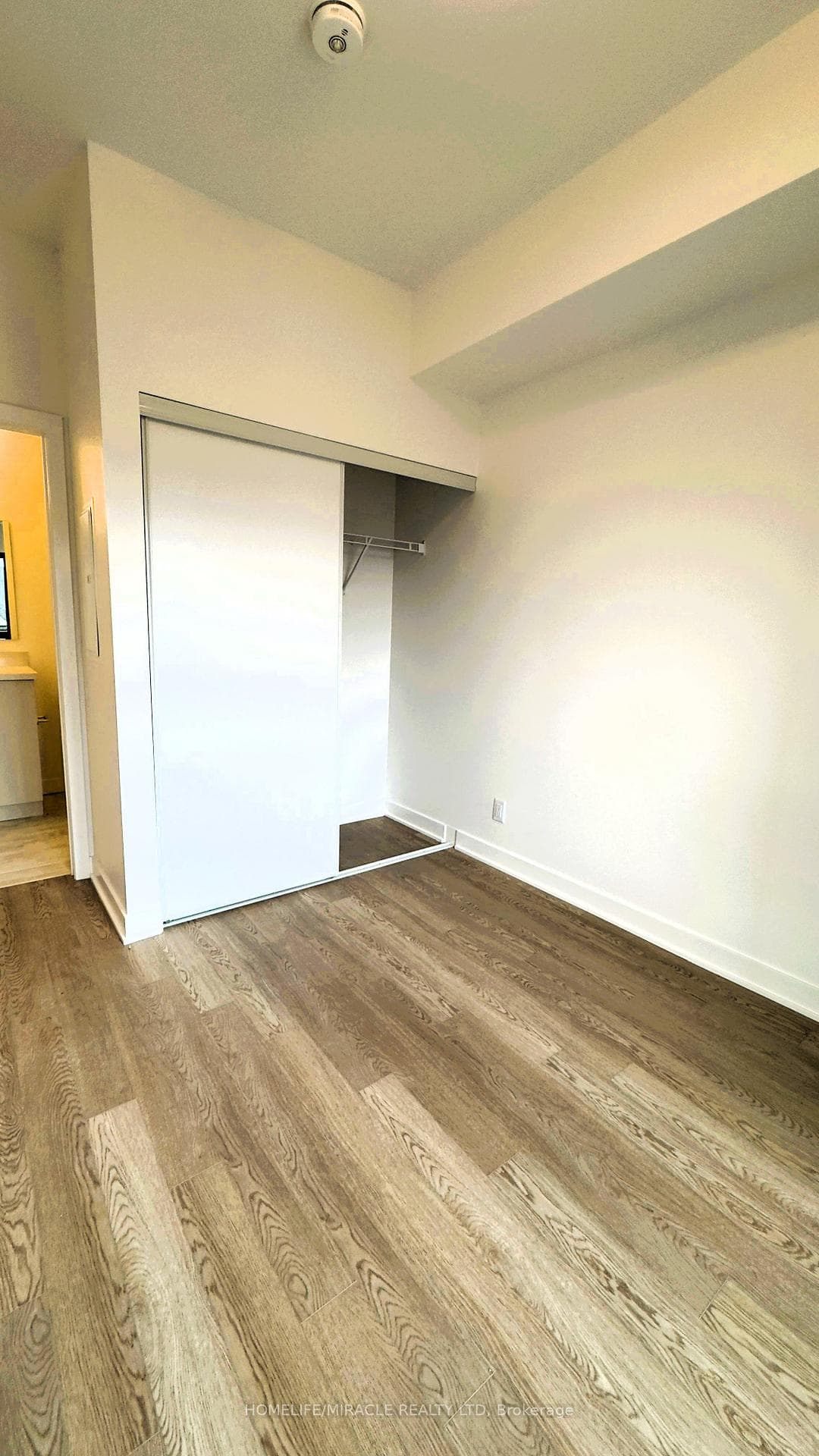 55 Clarington Boulevard Unit 404 photo 19