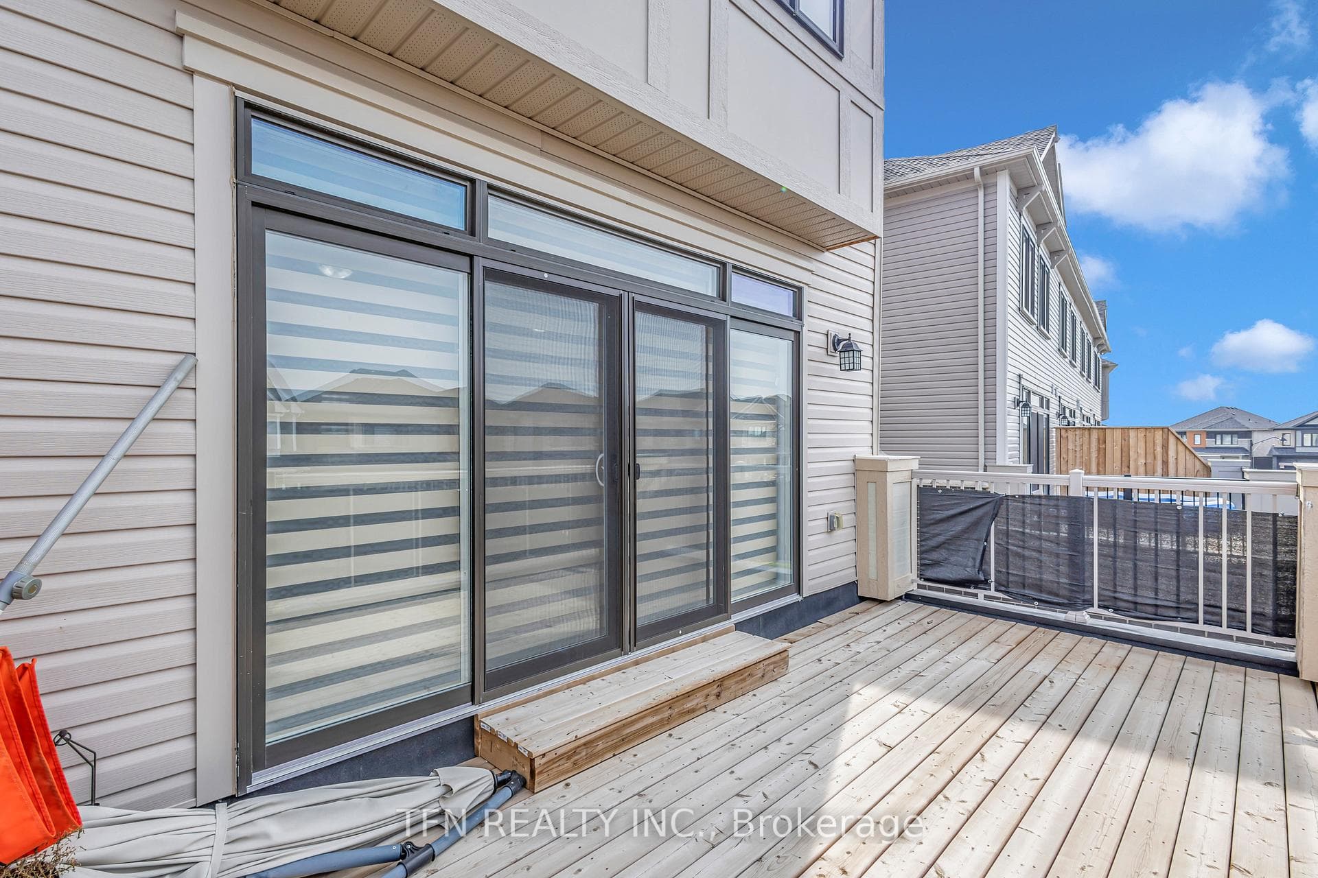 18 Bee Crescent photo 36