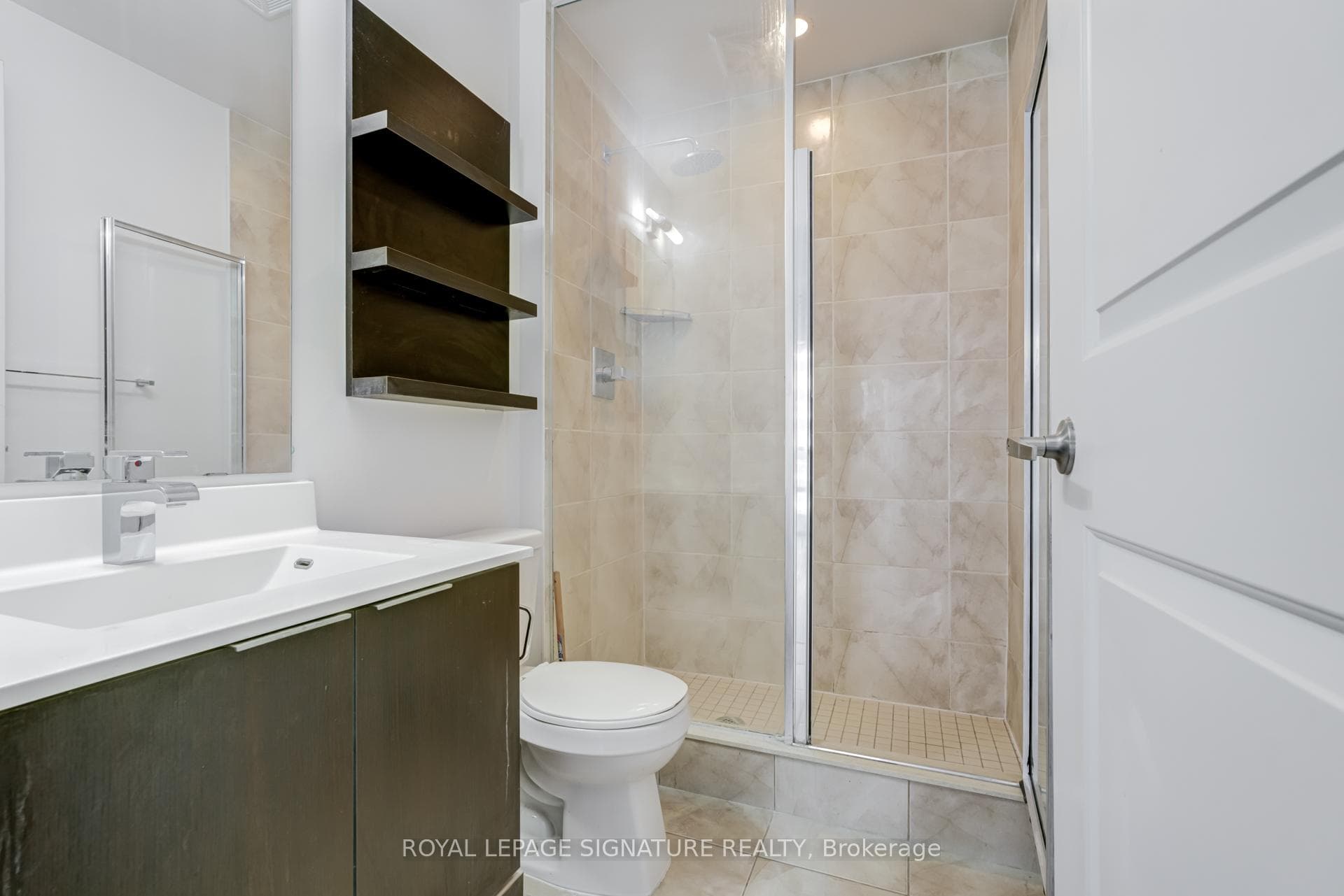 16 Brookers Lane Unit 608 photo 14