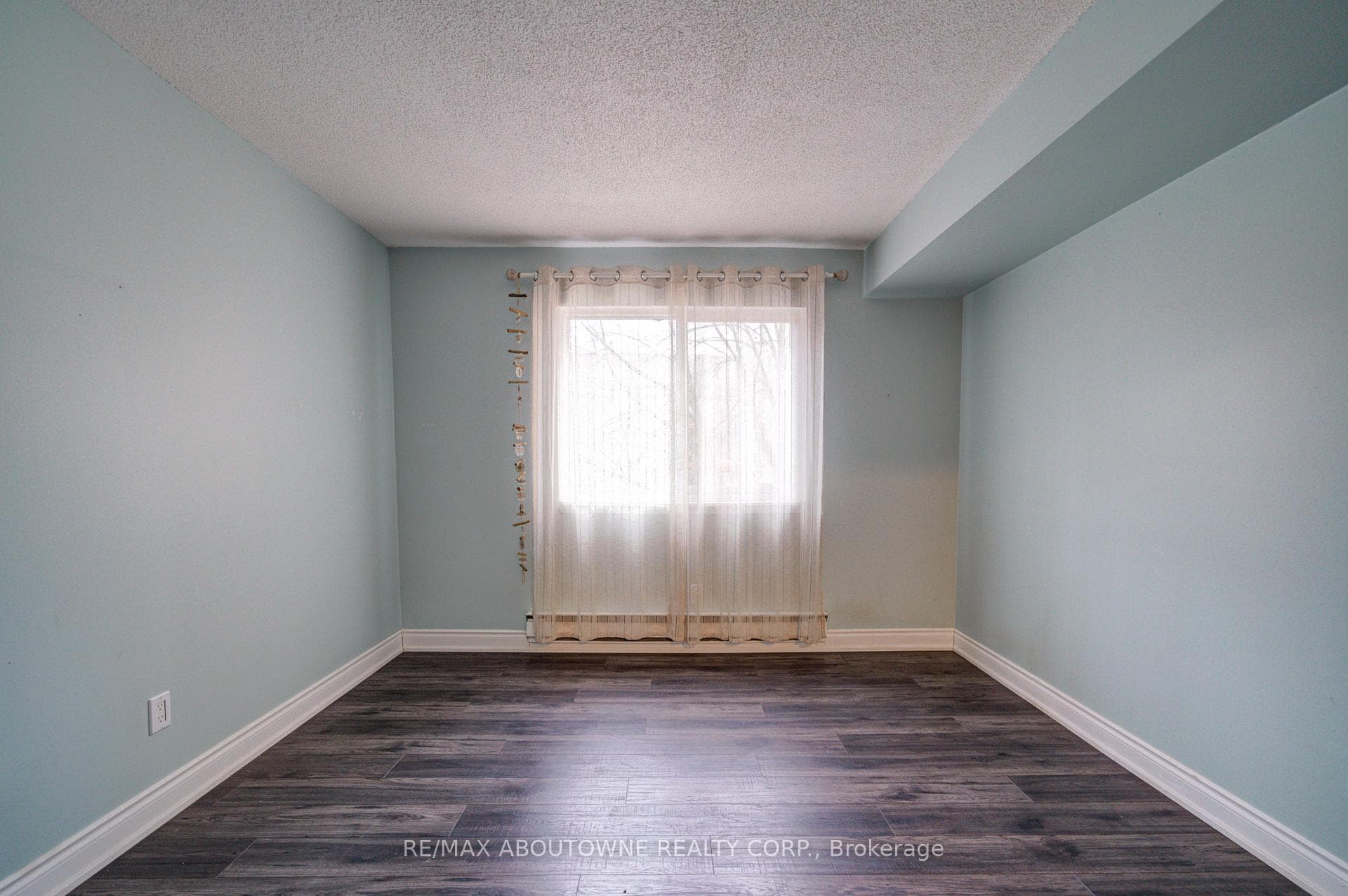 1514 Pilgrims Way Unit 521 photo 33