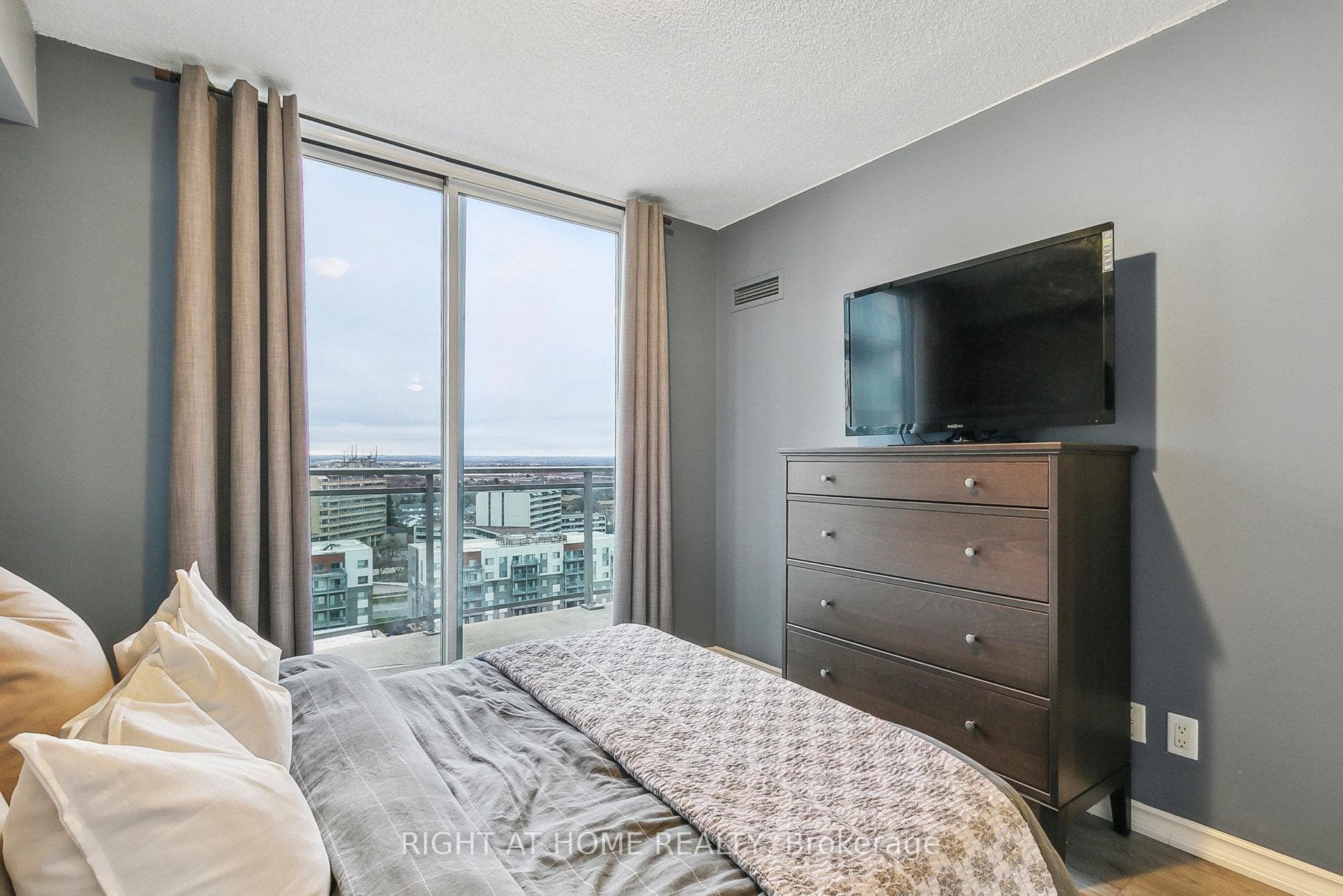 8 Rosebank Drive Unit 17K photo 19