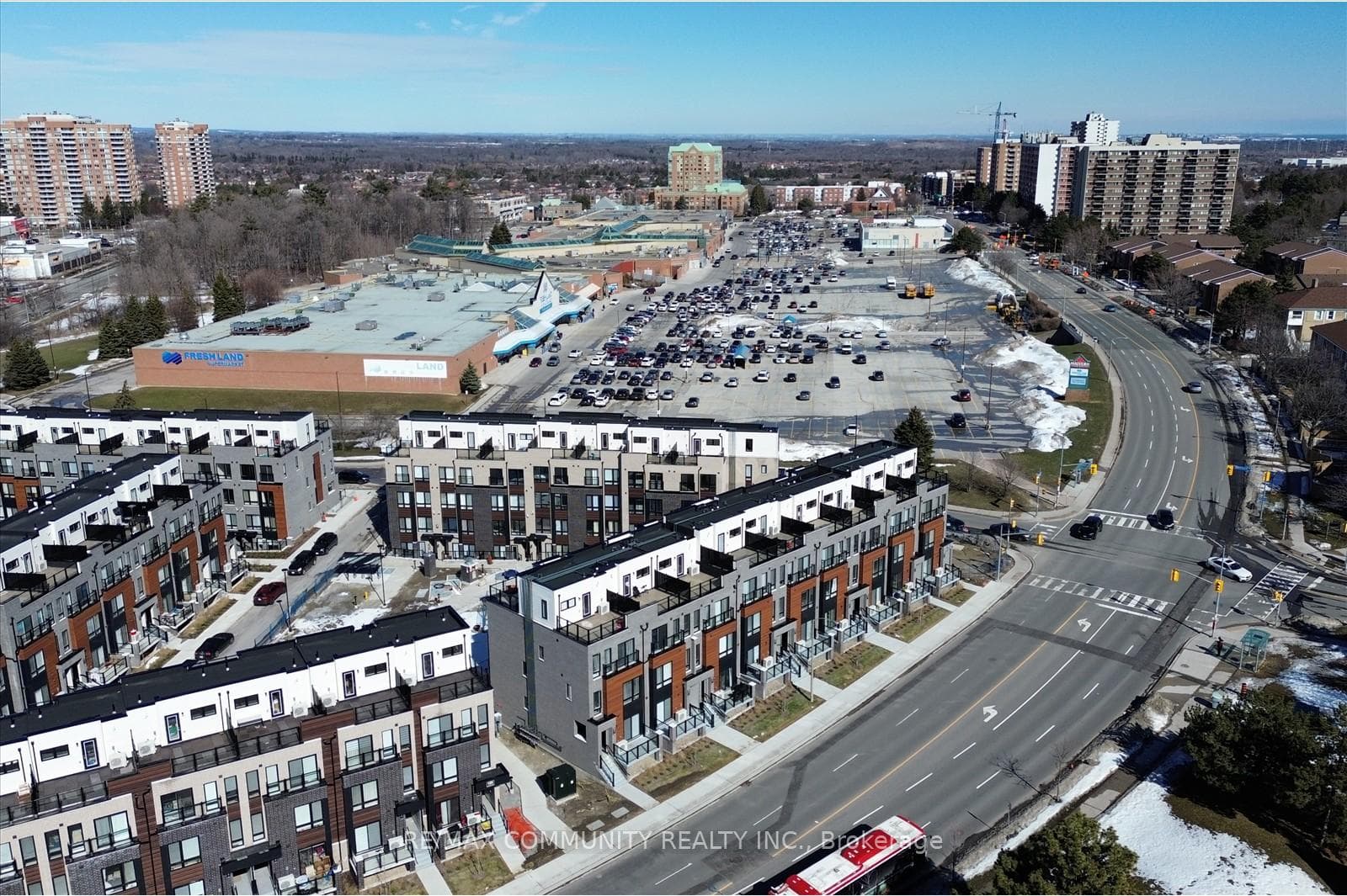 145 Tapscott Road Unit 21 photo 23