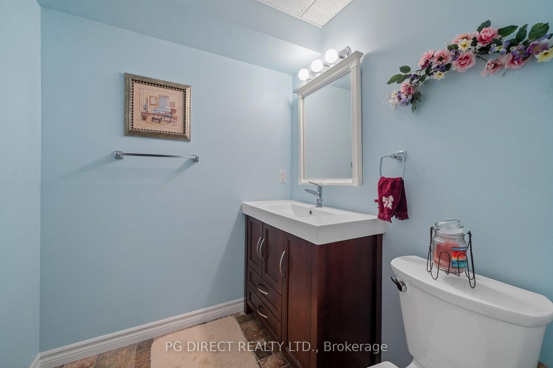 111 Colborne Street Unit 3 photo 17