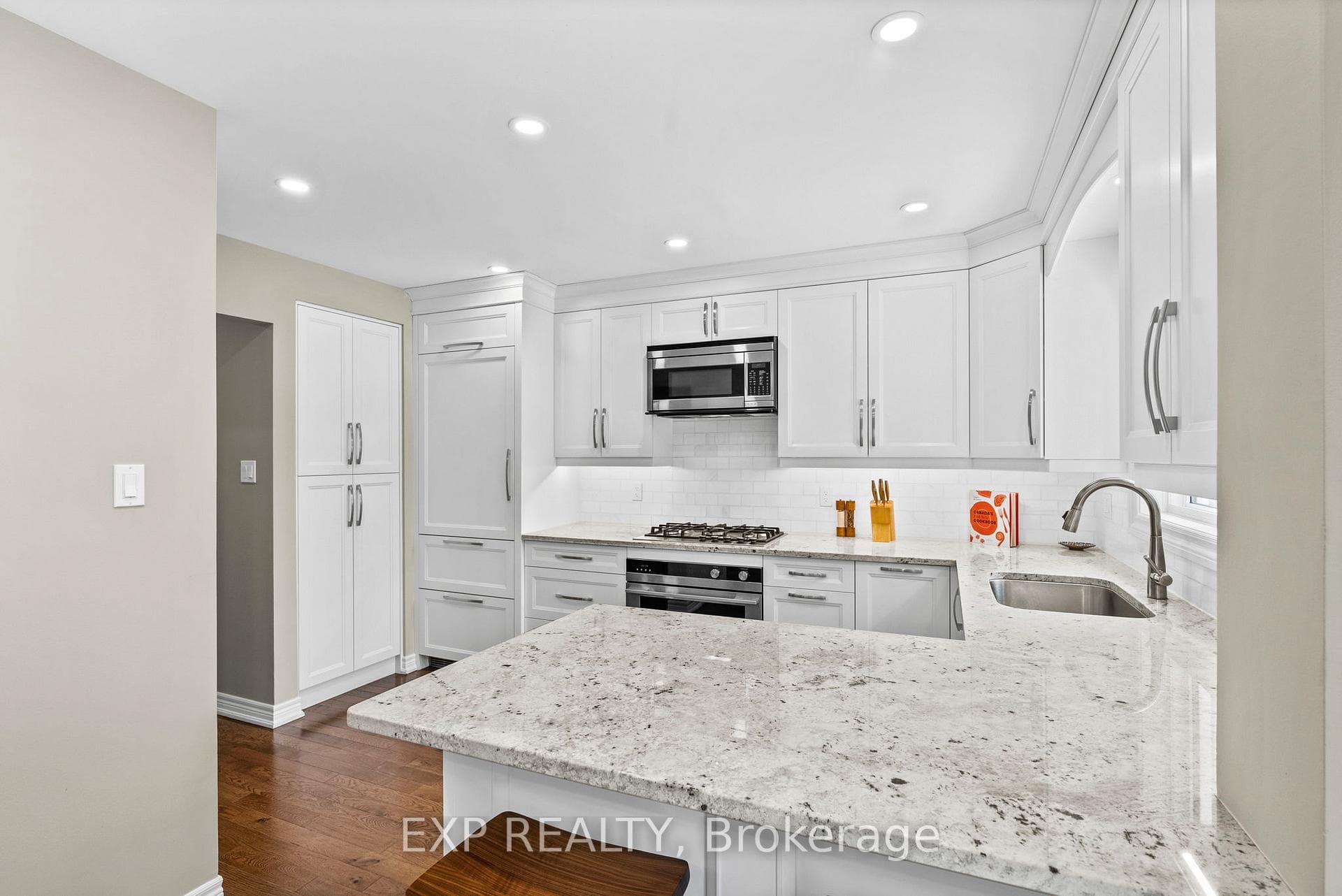 2555 Thomas Street Unit 70 photo 10