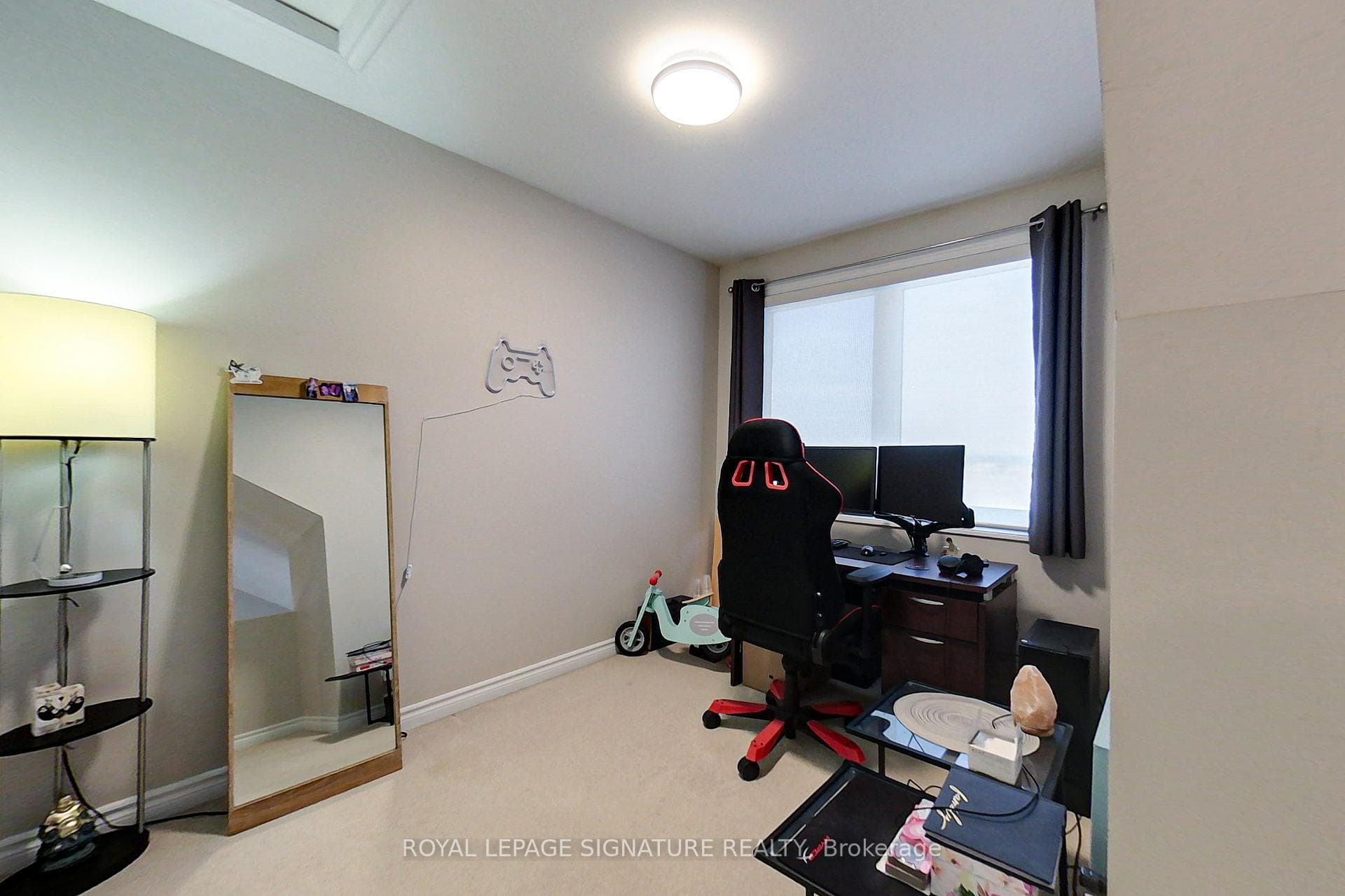 7 Anchorage Crescent Unit 304 photo 22