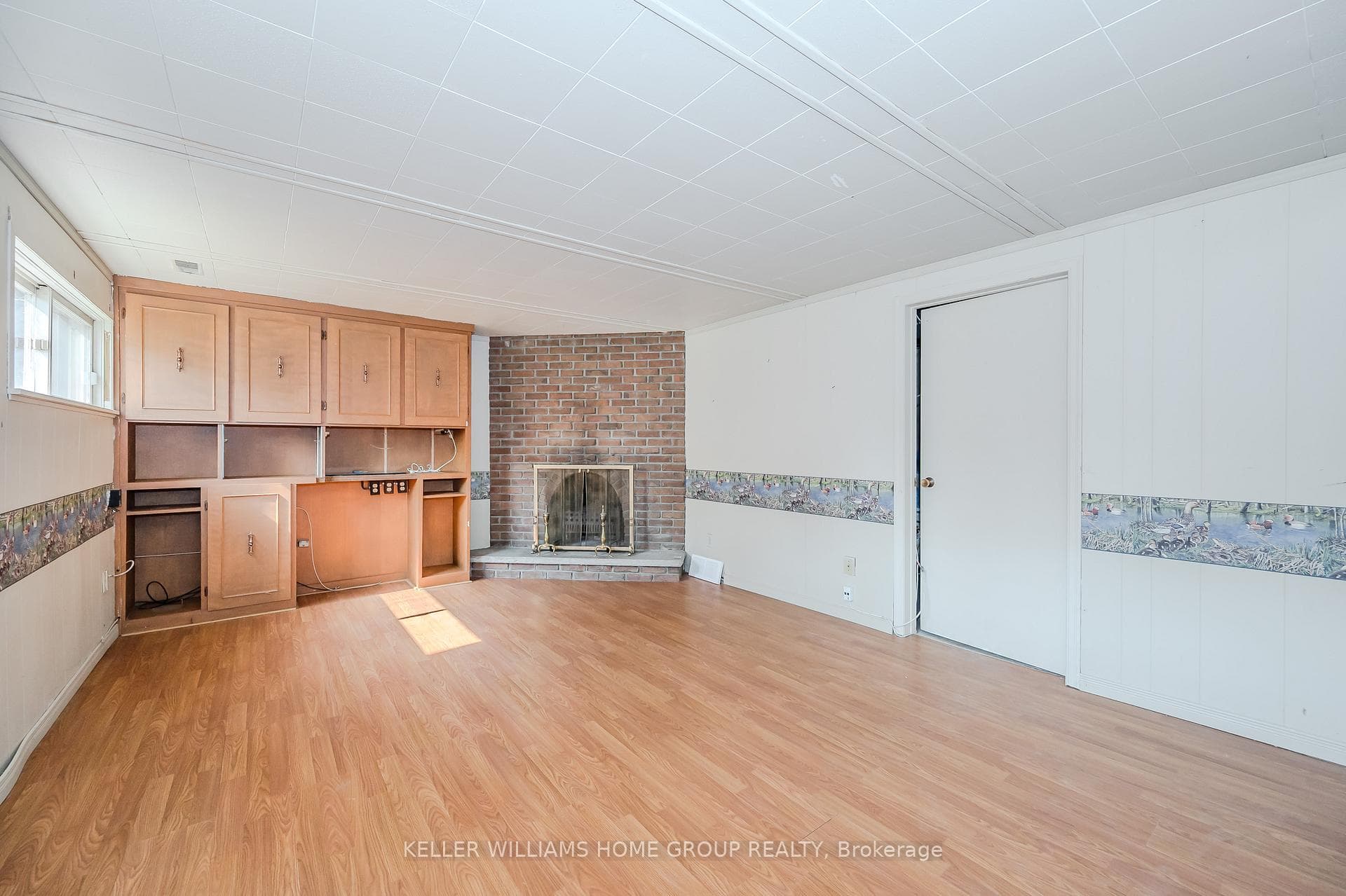 48 Brentwood Drive photo 31