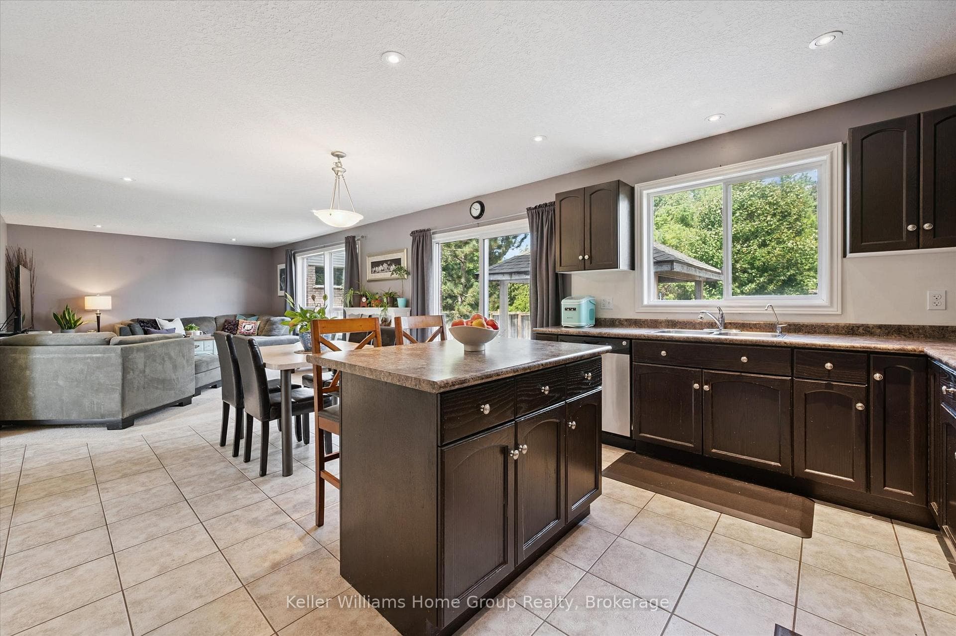 50 Clegg Road photo 12