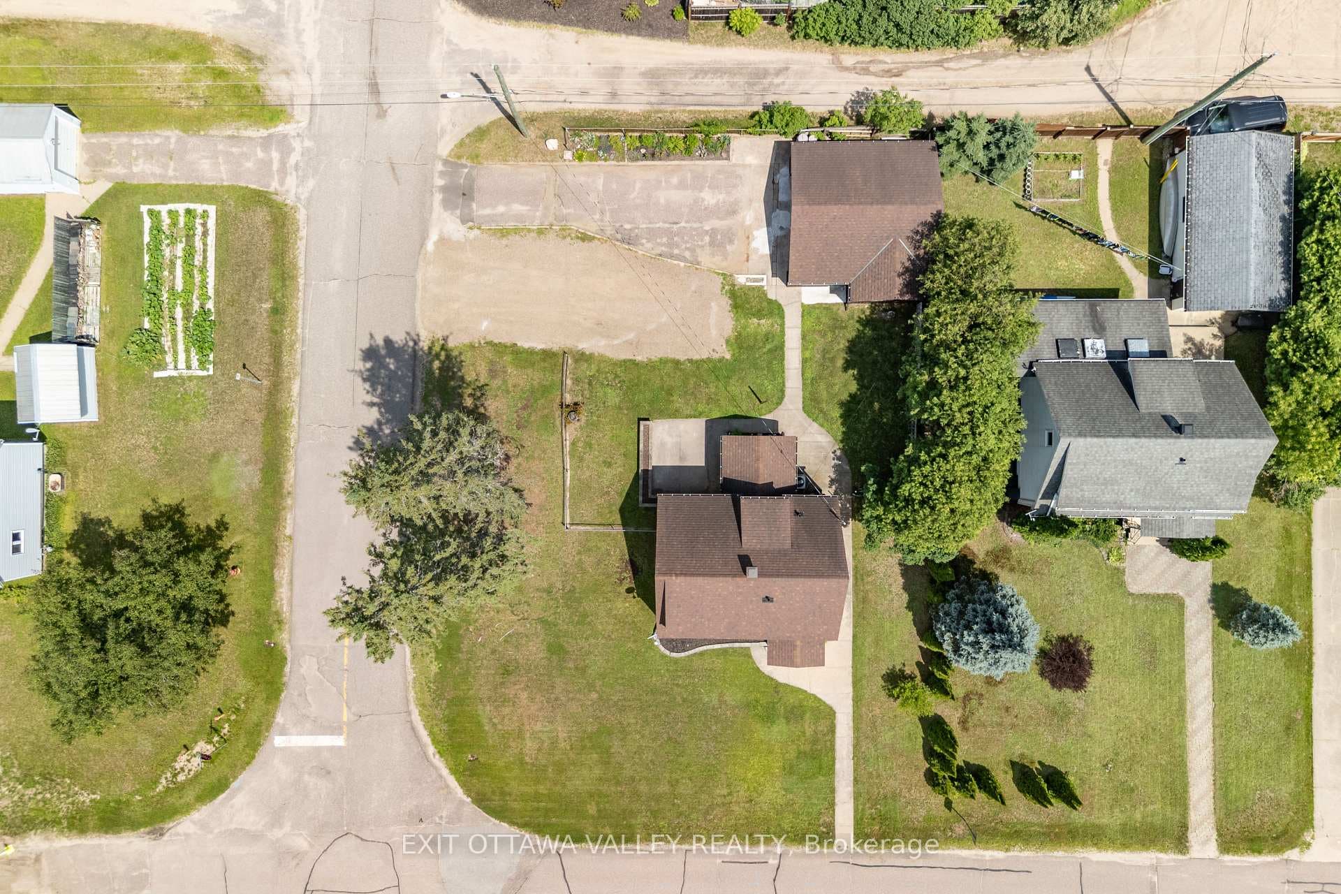 49 Glendale Avenue photo 34