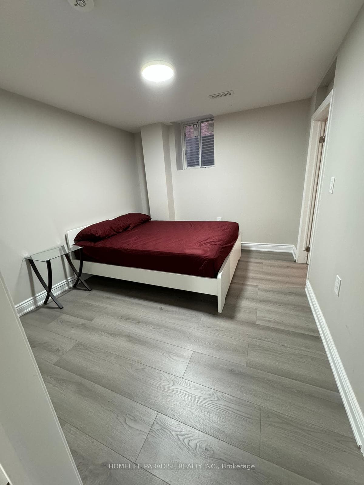 1103 Costigan Road Unit Basemen photo 3