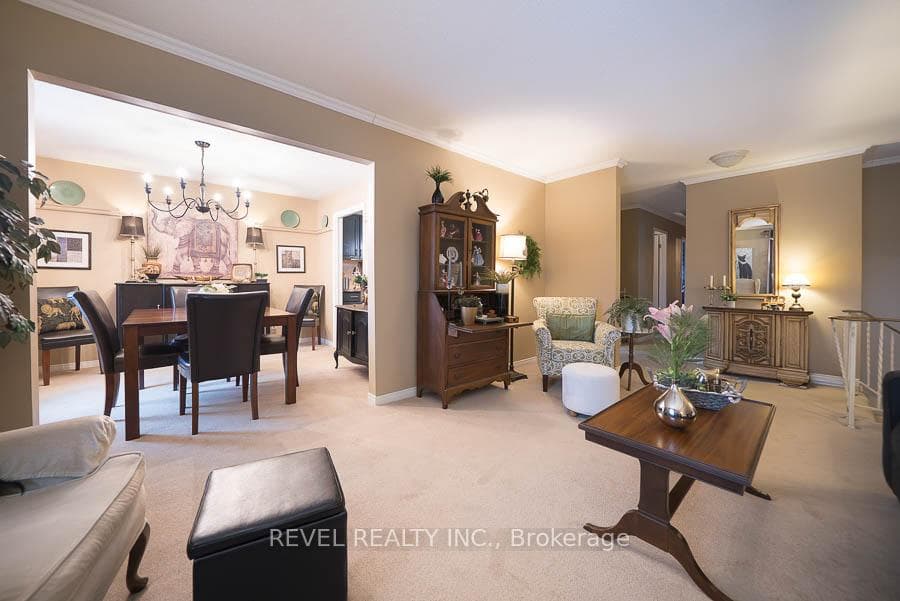 17 Crabapple Court photo 9